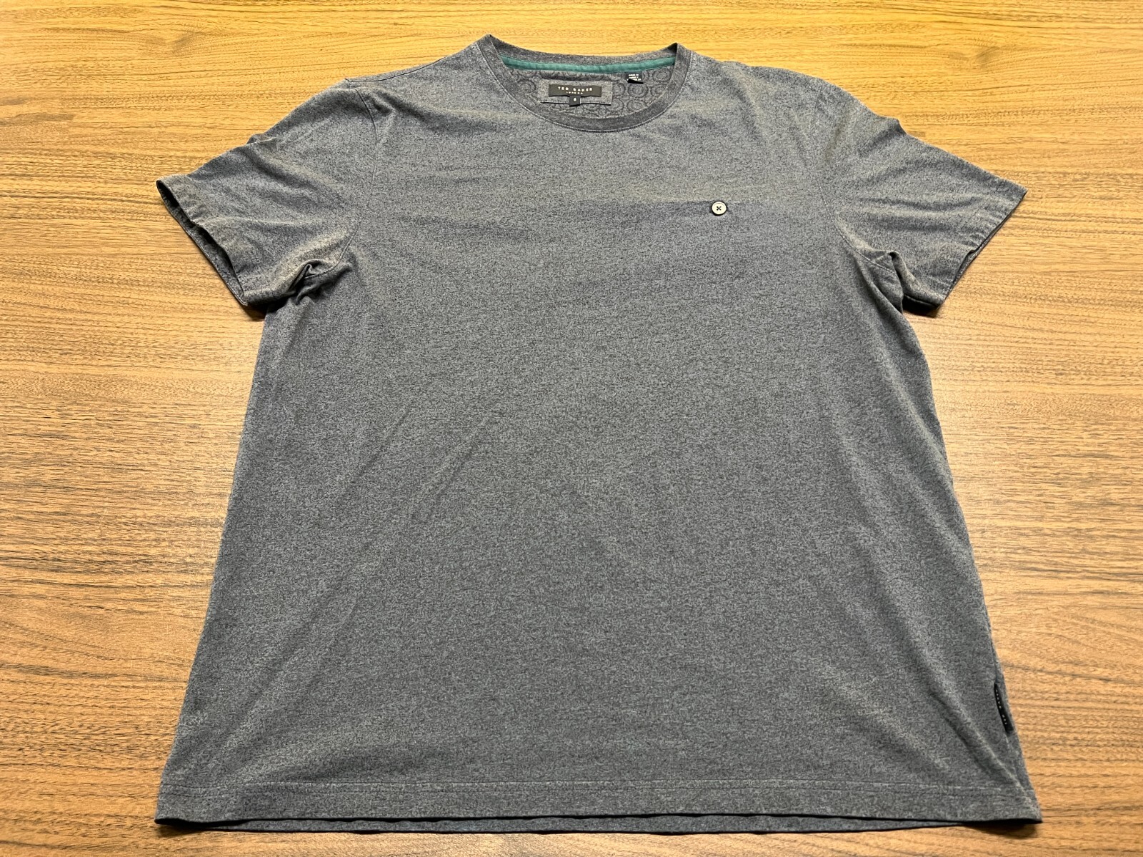 Ted Baker London Men’s Blue Short-Sleeve Pocket T-Shirt – Sz. 5 or XL