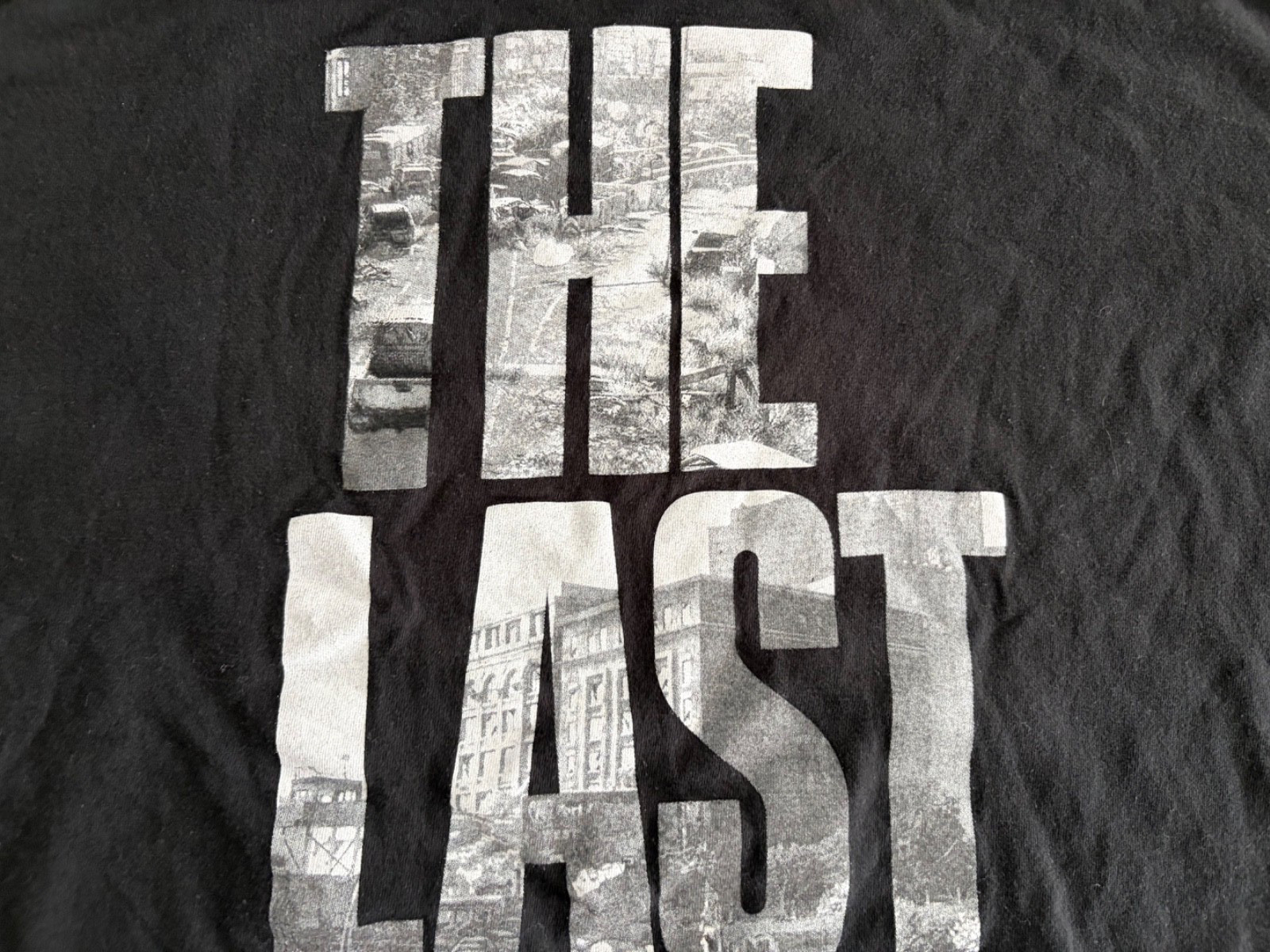 The Last Of Us T Shirt Large NAUGHTY DOG Video Game (Damaged/See Description) gallery