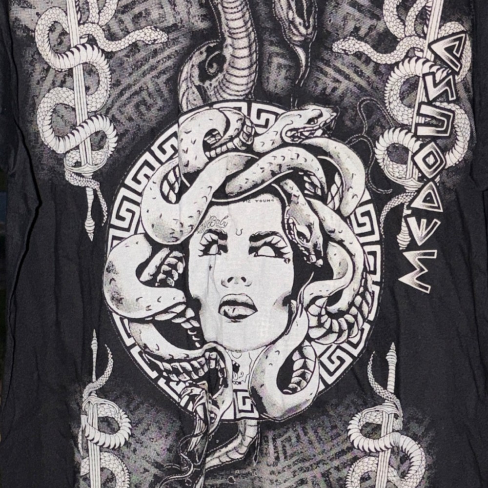 B&C Collection Medusa Snake Graphic Black Cotton Men’s XXXL T-Shirt