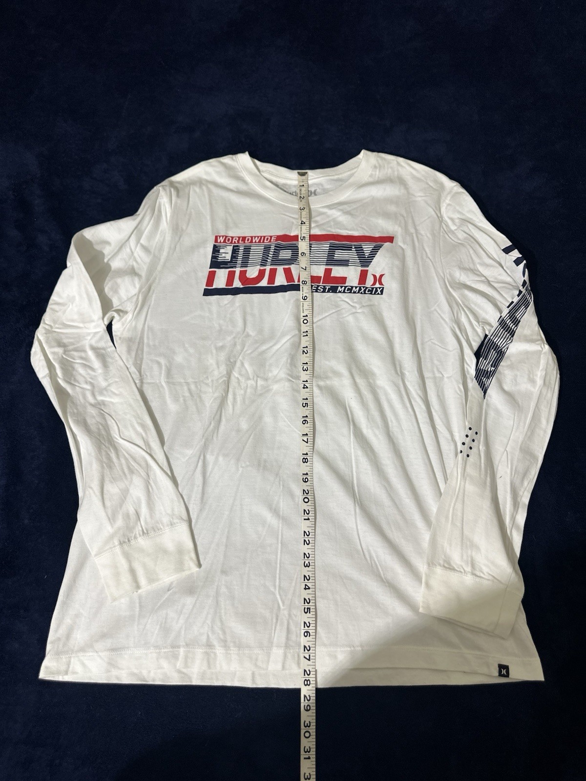 Hurley Long Sleeve Large Shirt NEW gallery
