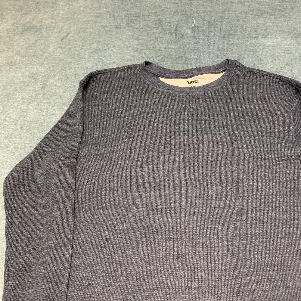 Lee Thermal Shirt Mens Large Charcoal Gray Waffle Knit Regular Fit Side Slit gallery