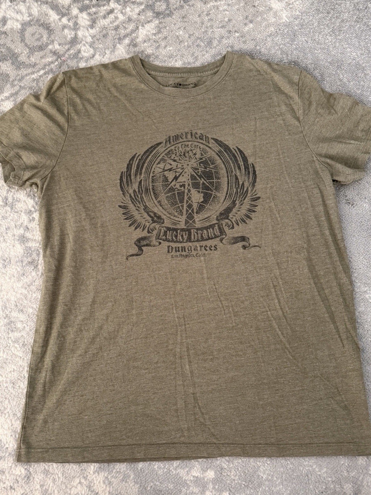 Lucky Brand T Shirt Olive Green American To The Core Men’s Large Distressed