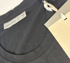 Icebreaker Men’s Tech Lite II Black Tee T-Shirt Size Medium 100% Merino Wool NEW