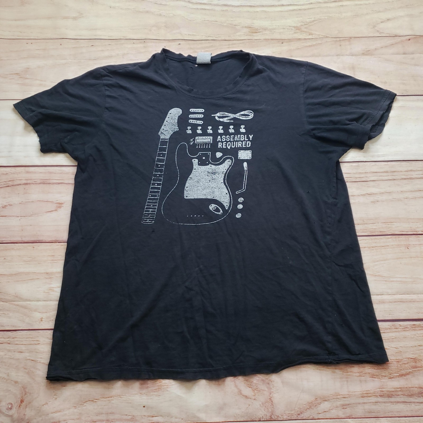 VINTAGE UTILITY Shirt Mens Large Black Guitar Assembly Required Graphic Adult gallery