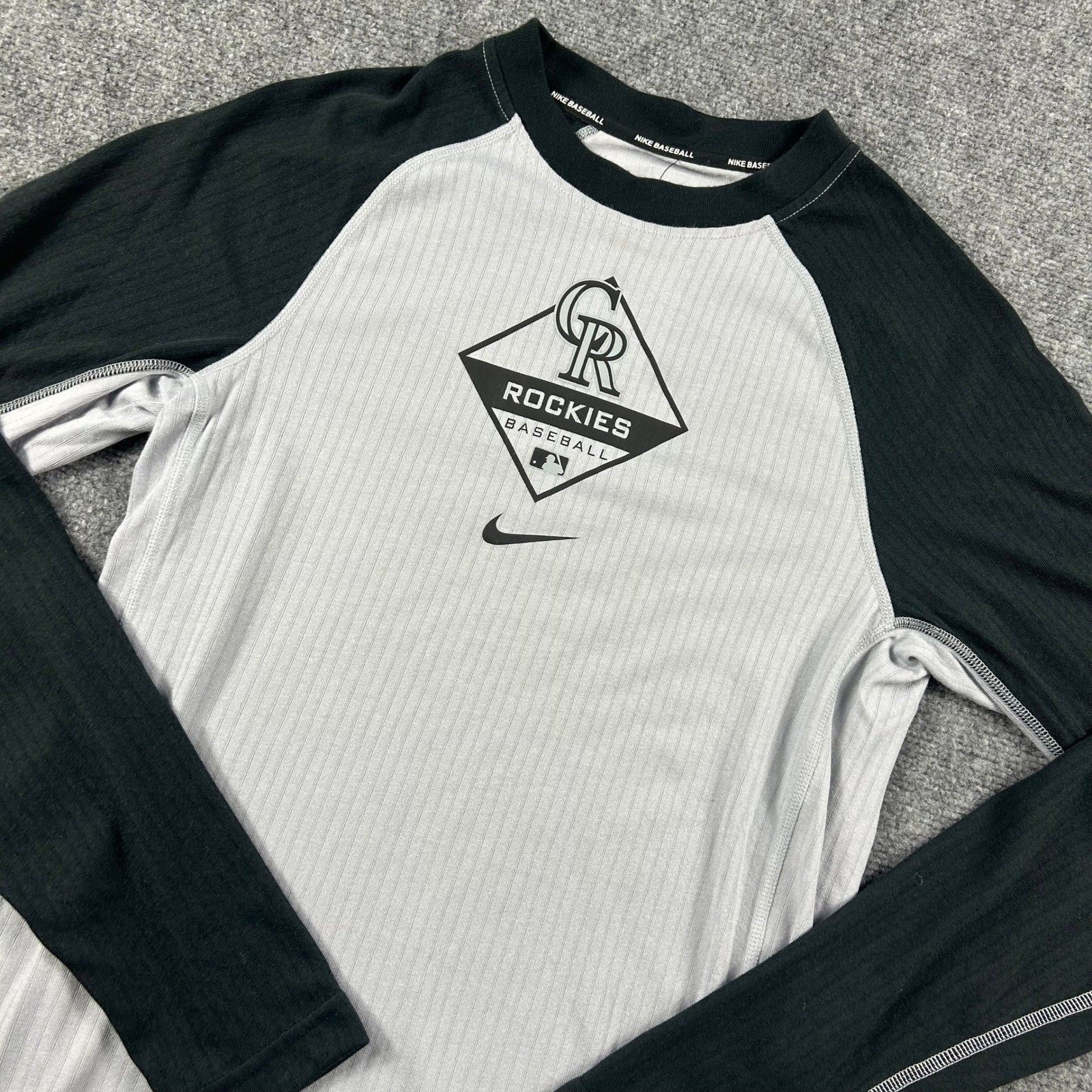 Nike Colorado Rockies Baseball Shirt Mens Small Grey Black Dri-FIT Raglan gallery
