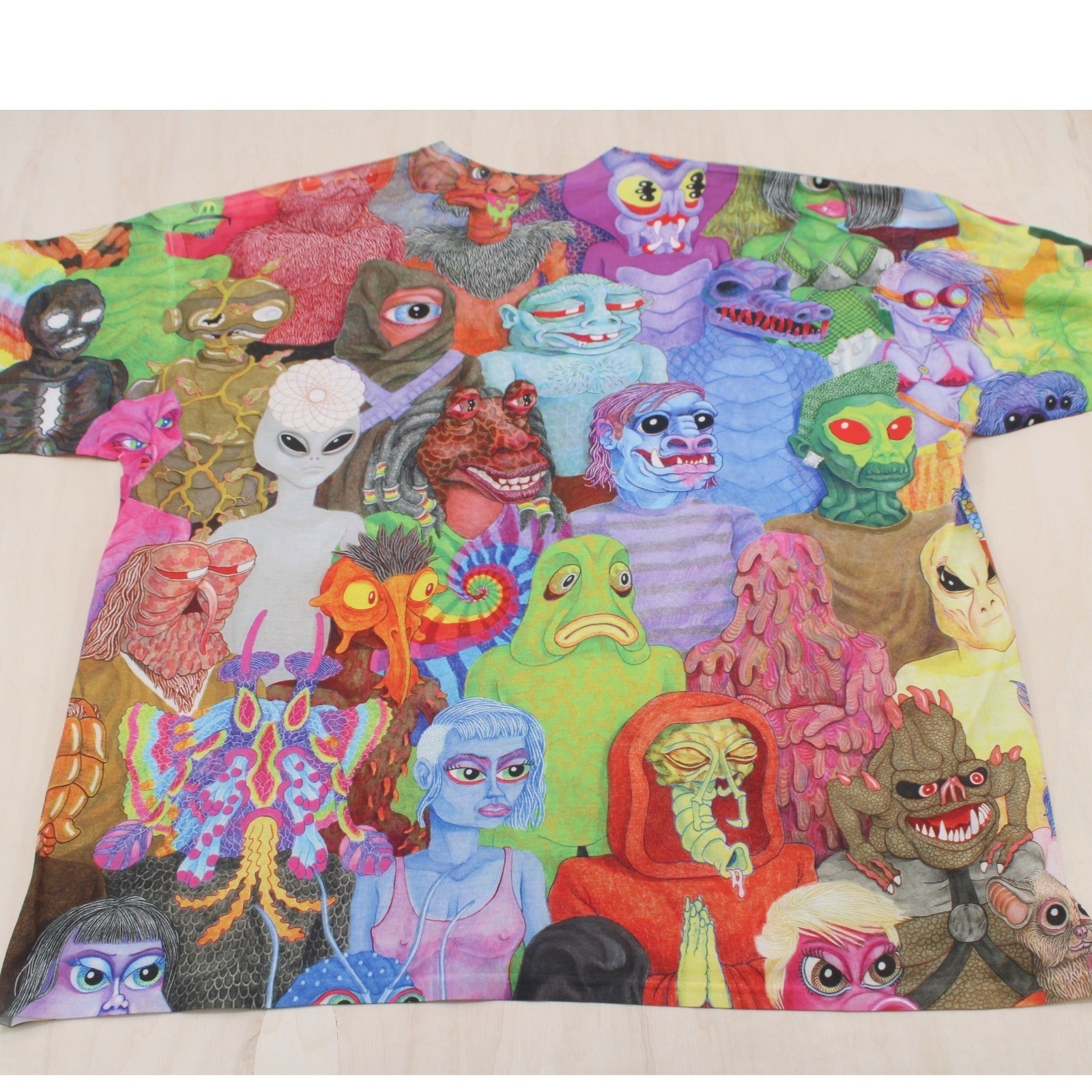 Mens Artistic All Over Print Alien Monster Graphic Tee Multicolor Threadless 2XL gallery