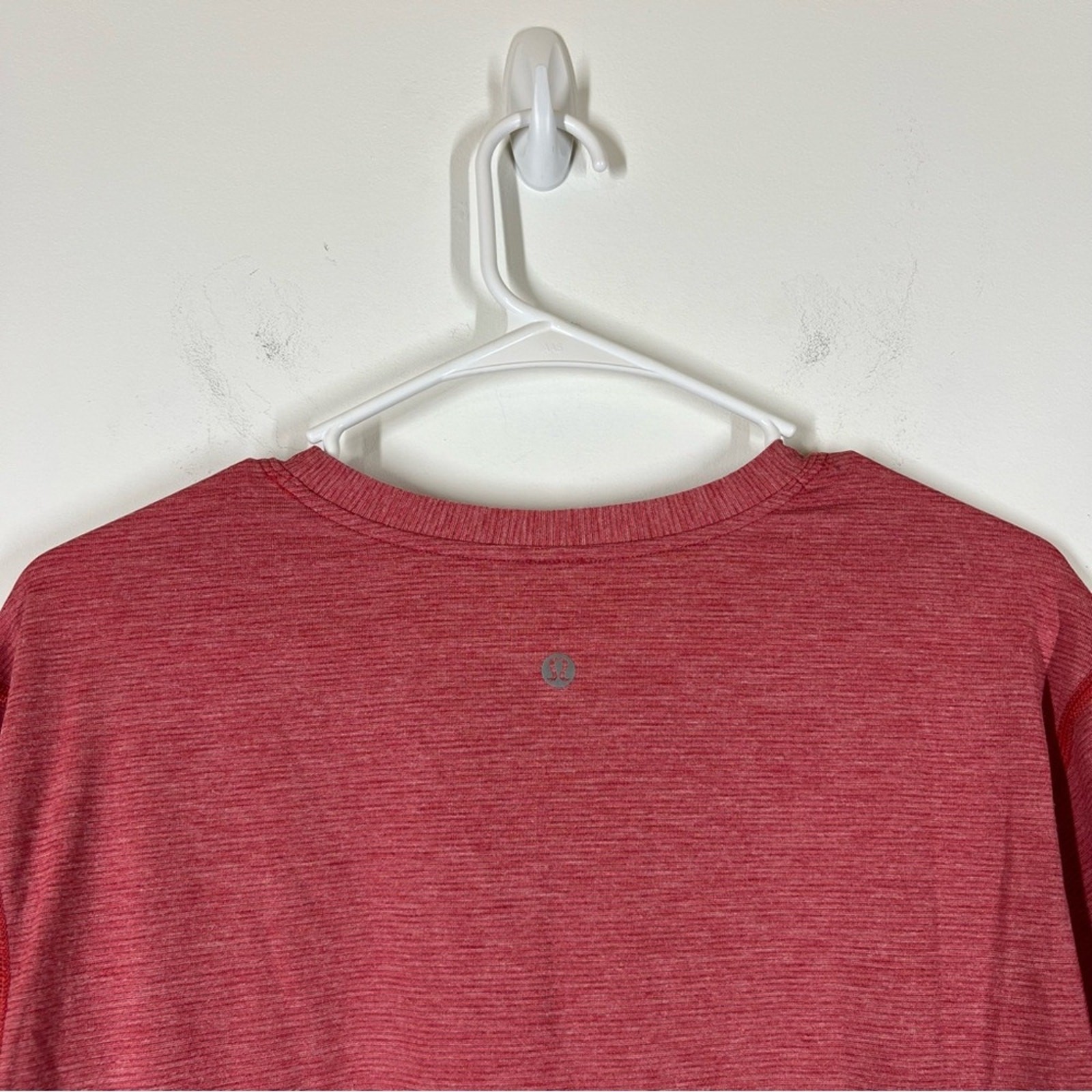 Lululemon T.H.E. Crew Men’s Shirt SEE MEASUREMENTS gallery