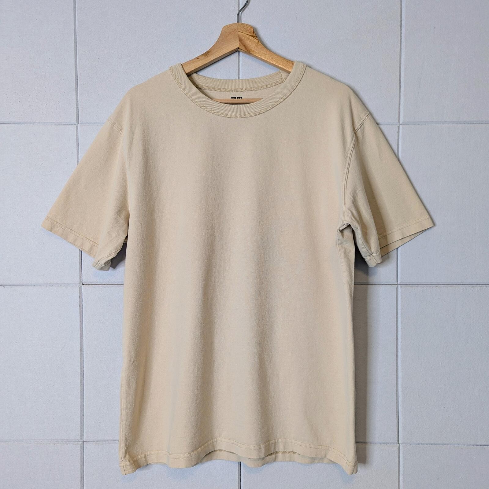 Uniqlo U Minimalist Beige Thick Cotton Crew Neck T-Shirt Size L gallery