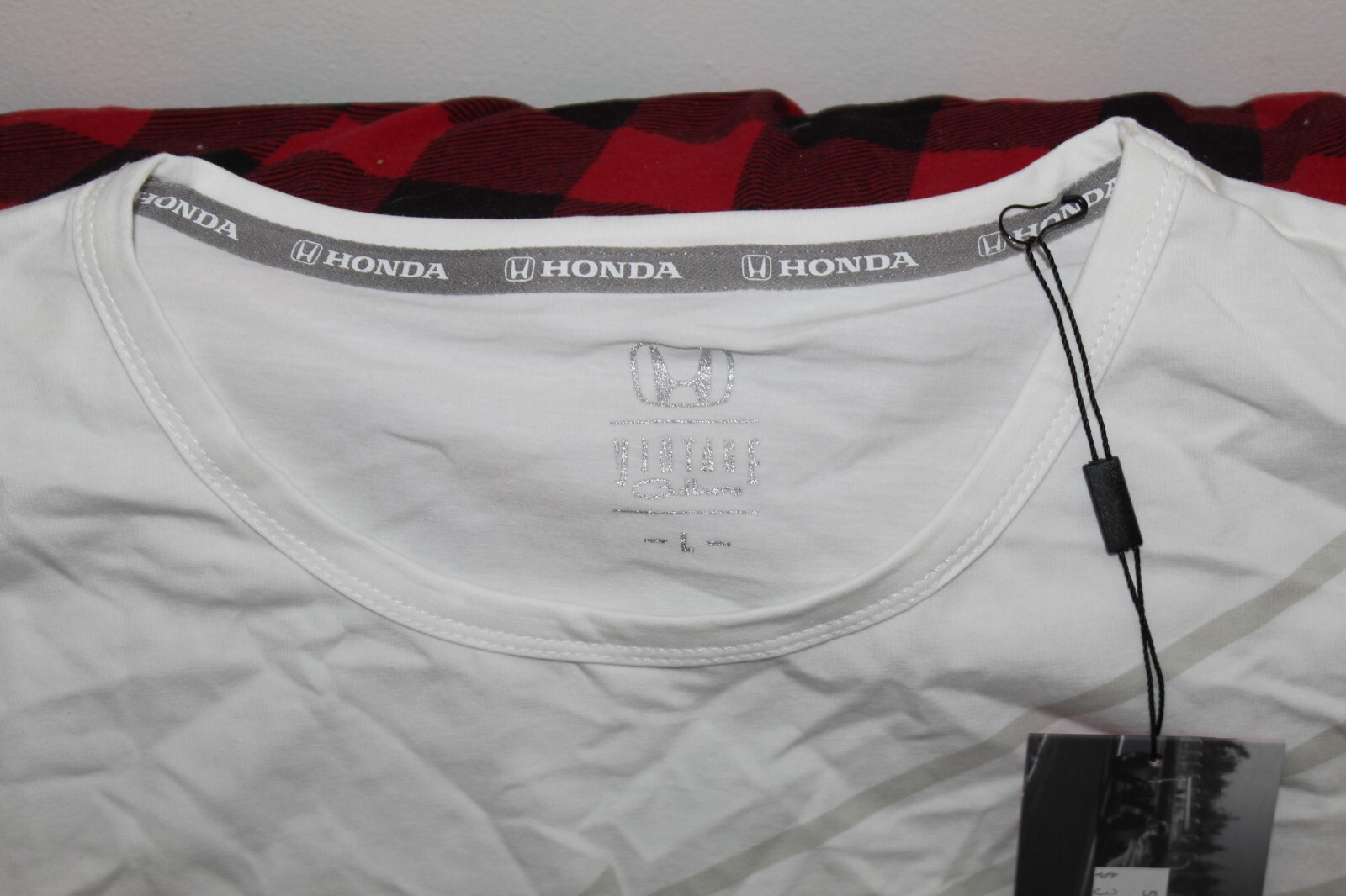 Honda Racing Powersports Vintage Culture Shirt - HIGH QUALITY MATERIALS gallery