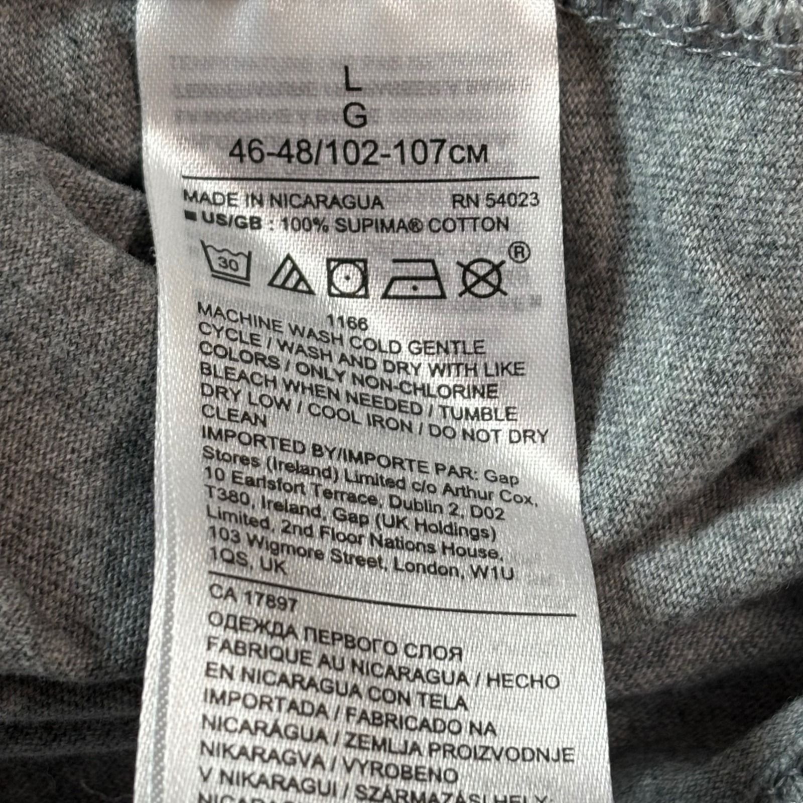 Banana Republic Mens Authentic Tee Grey V-Neck 100% Supima Cotton Large gallery