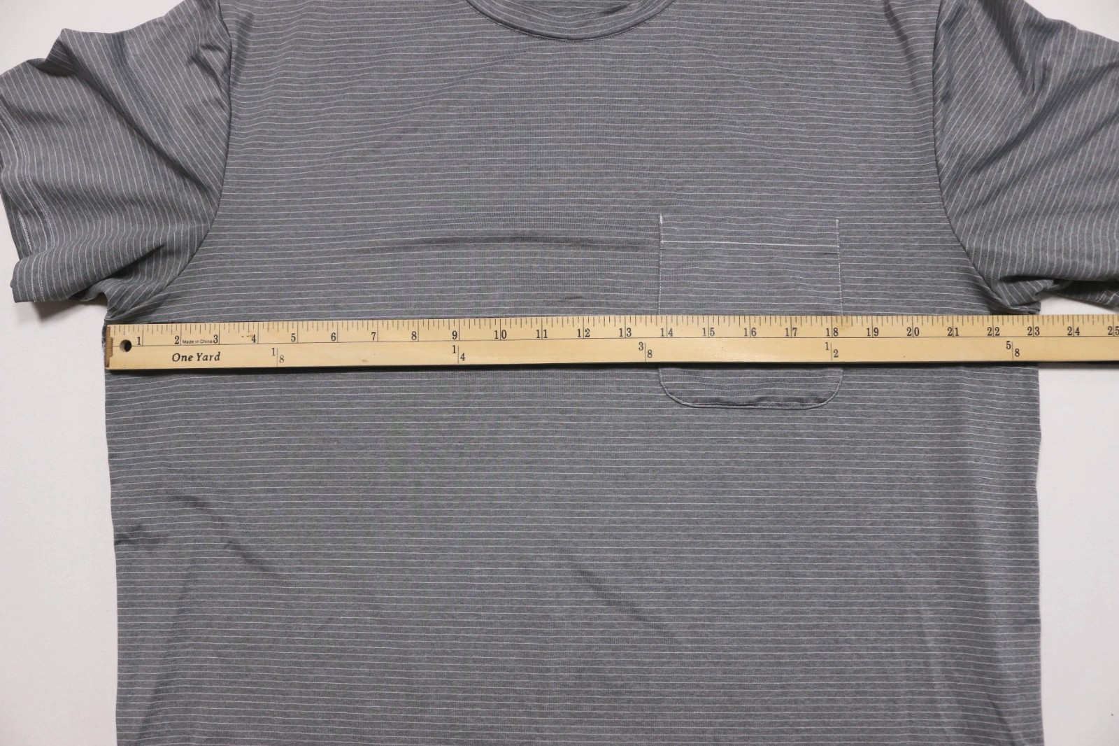 prAna Men's Pocket Tee XL Gray Striped Lightweight Poly Breathable Activewear gallery
