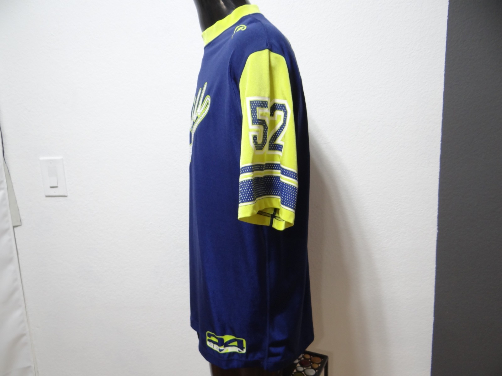 Vintage 80's O'Neill 52 Surfing Shirt Size XL Nylon/Spandex Made In USA gallery