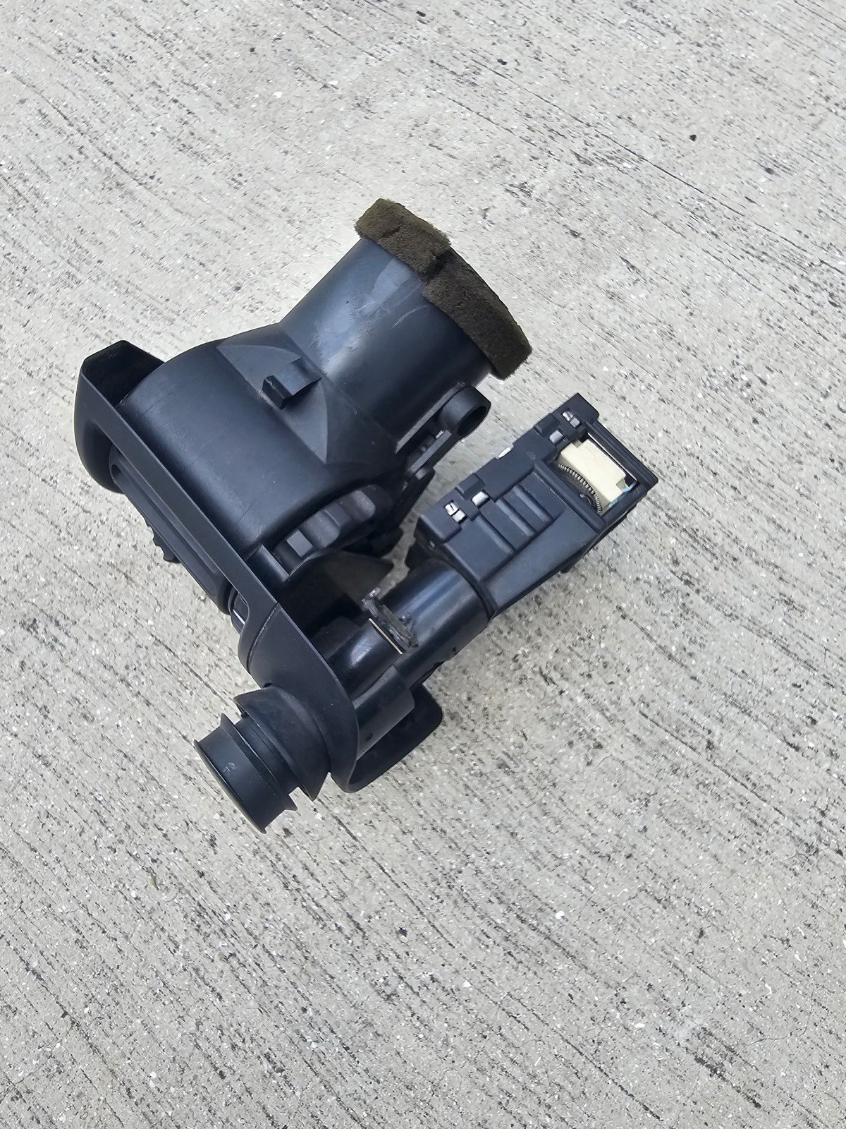 1996-2002 BMW Z3 Driver Side Ac Vent With Headlight Switch Controls Assembly