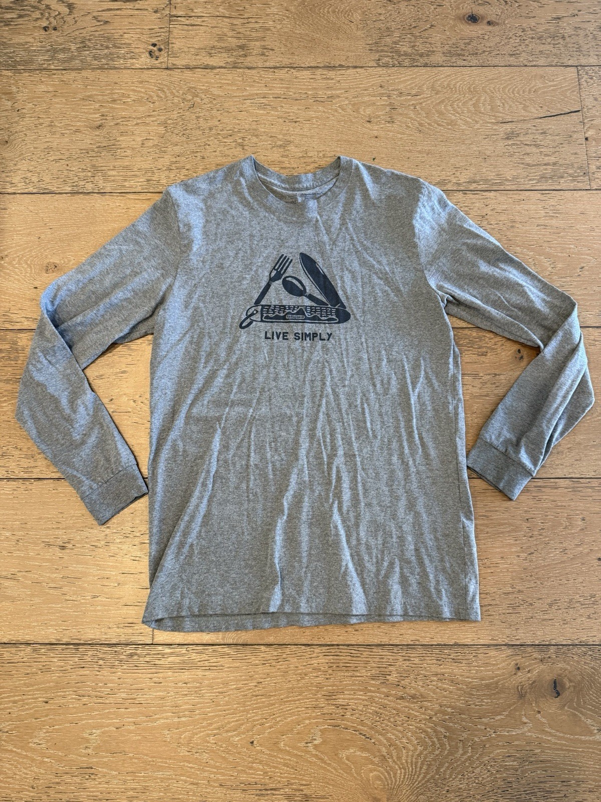 PATAGONIA Shirt Mens Medium Gray Live Simply Graphic Outdoor Long Sleeve Hiking gallery