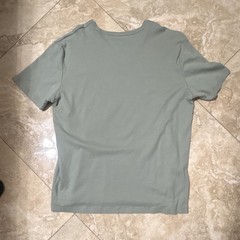 Banana Republic Luxe Touch Performance Tee Men’s L Green Crew Neck Logo Tee