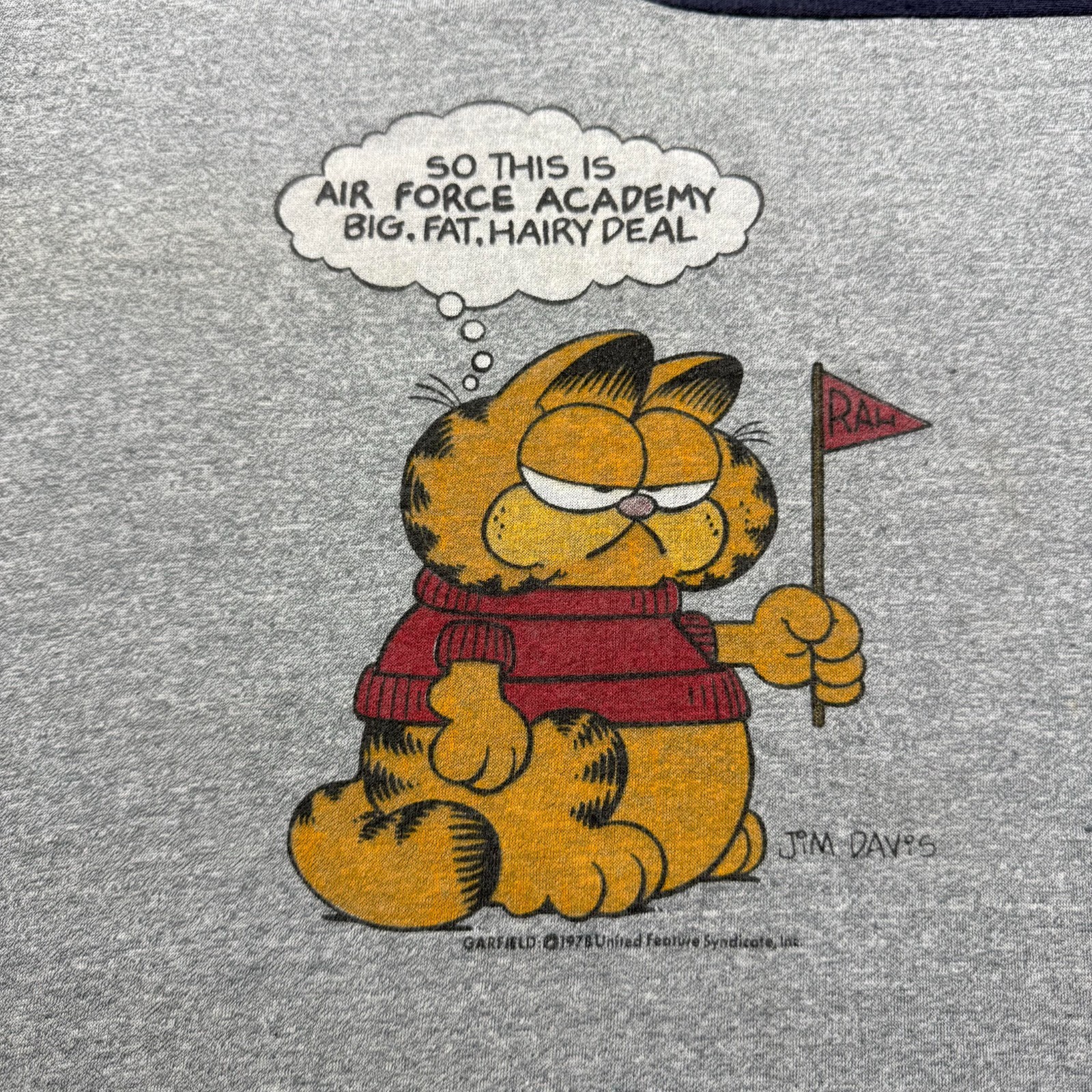 Vintage 1978 Garfield Air Force Academy Cartoon Colorblock V-Neck T-Shirt Medium gallery