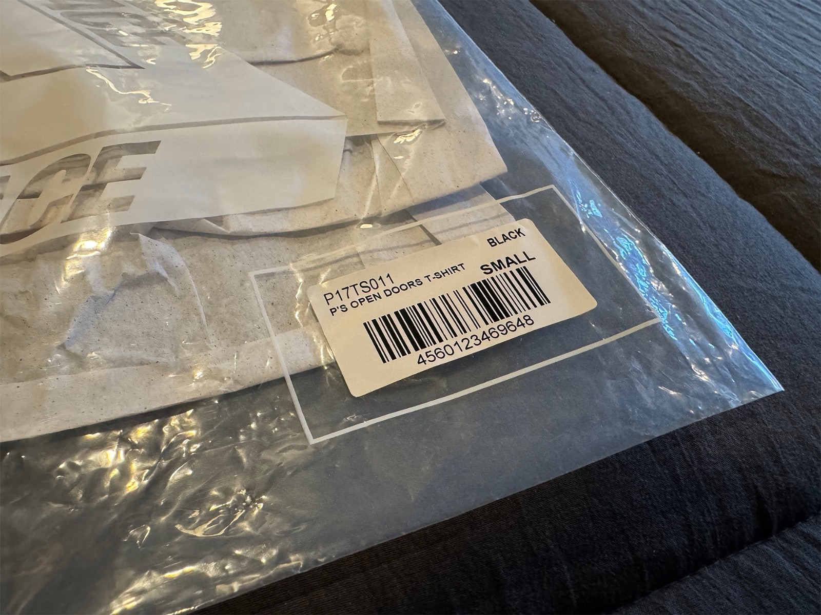 Palace P's Open Doors T-Shirt Black Size Small Fall/Winter 2019 Pre-Owned gallery