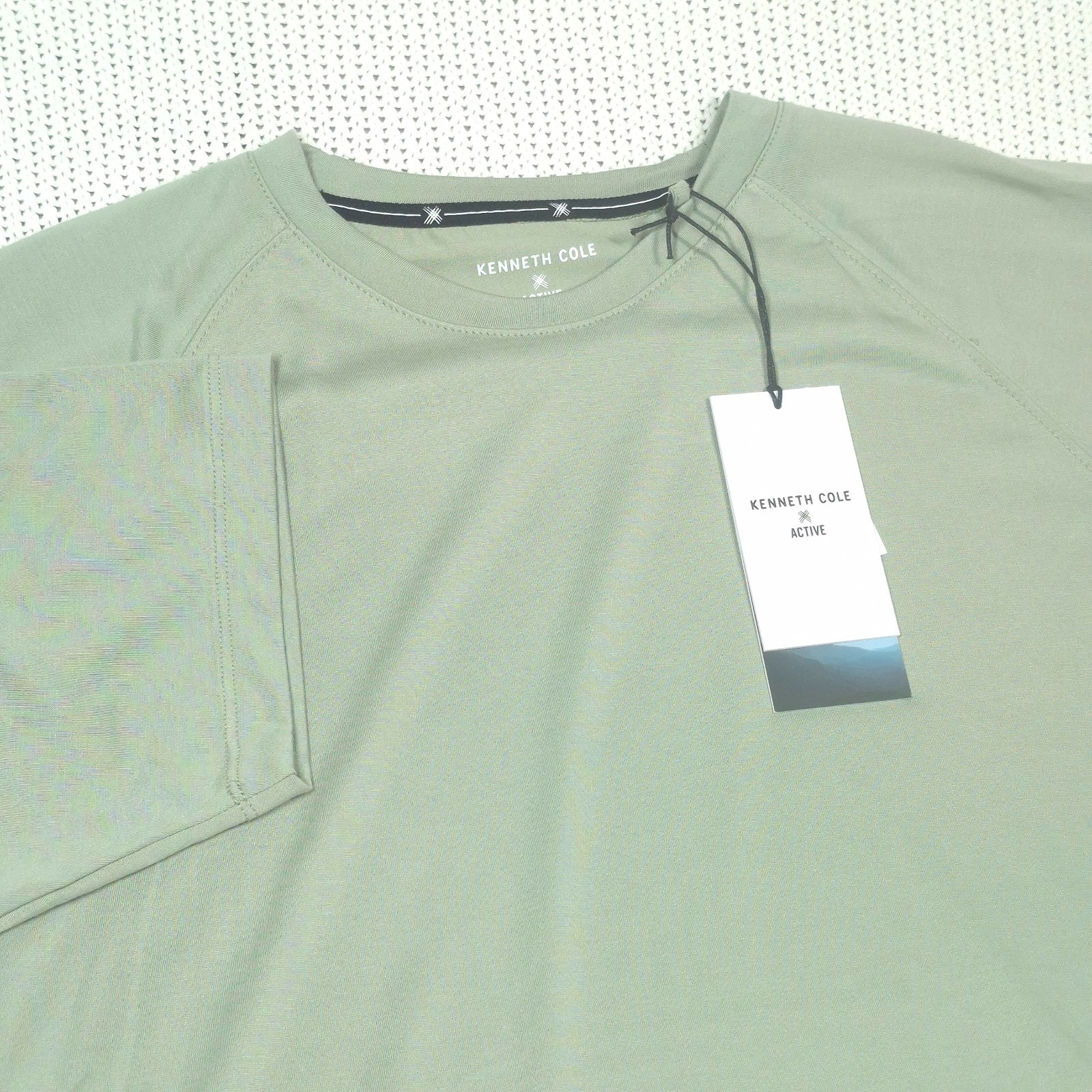 Kenneth Cole Tech SS Tee Shirt Sz L Seagrass Modal Blend Stretch Soft Curved Hem gallery