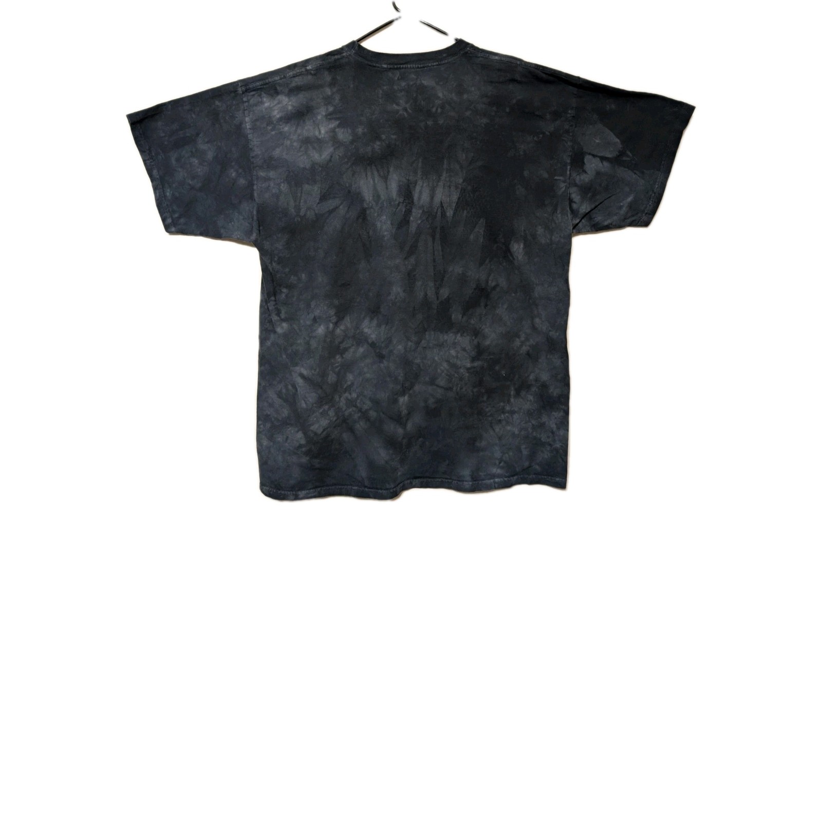 The Mountain Mens T-shirt Vintage 2002 Gray "Hiding Wolf" Leather Tag 2XL #6332 gallery