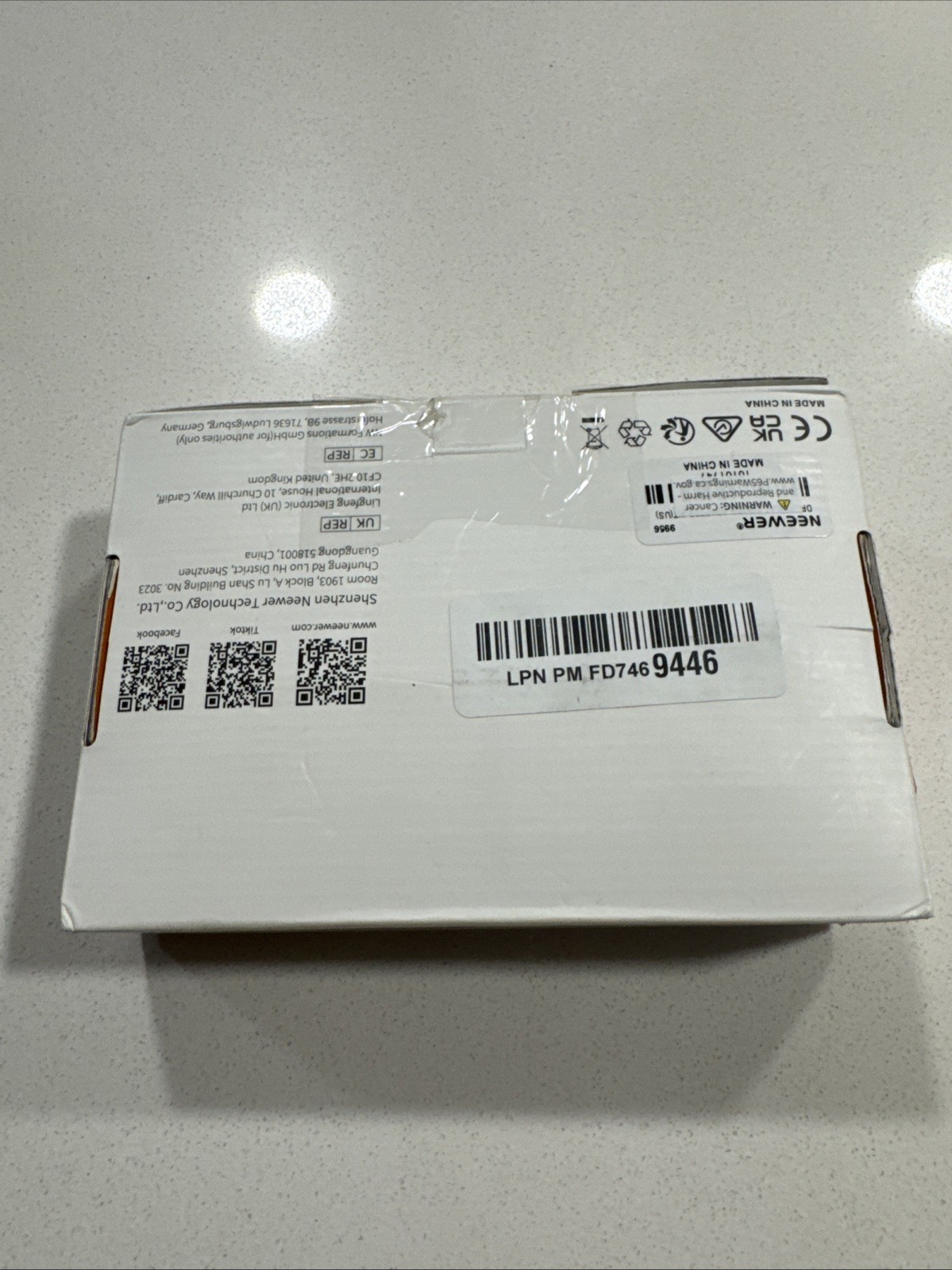 NEEWER Dummy Battery Replacement for LP-E6 LP-E6N LP-E6NH with DC Coupler