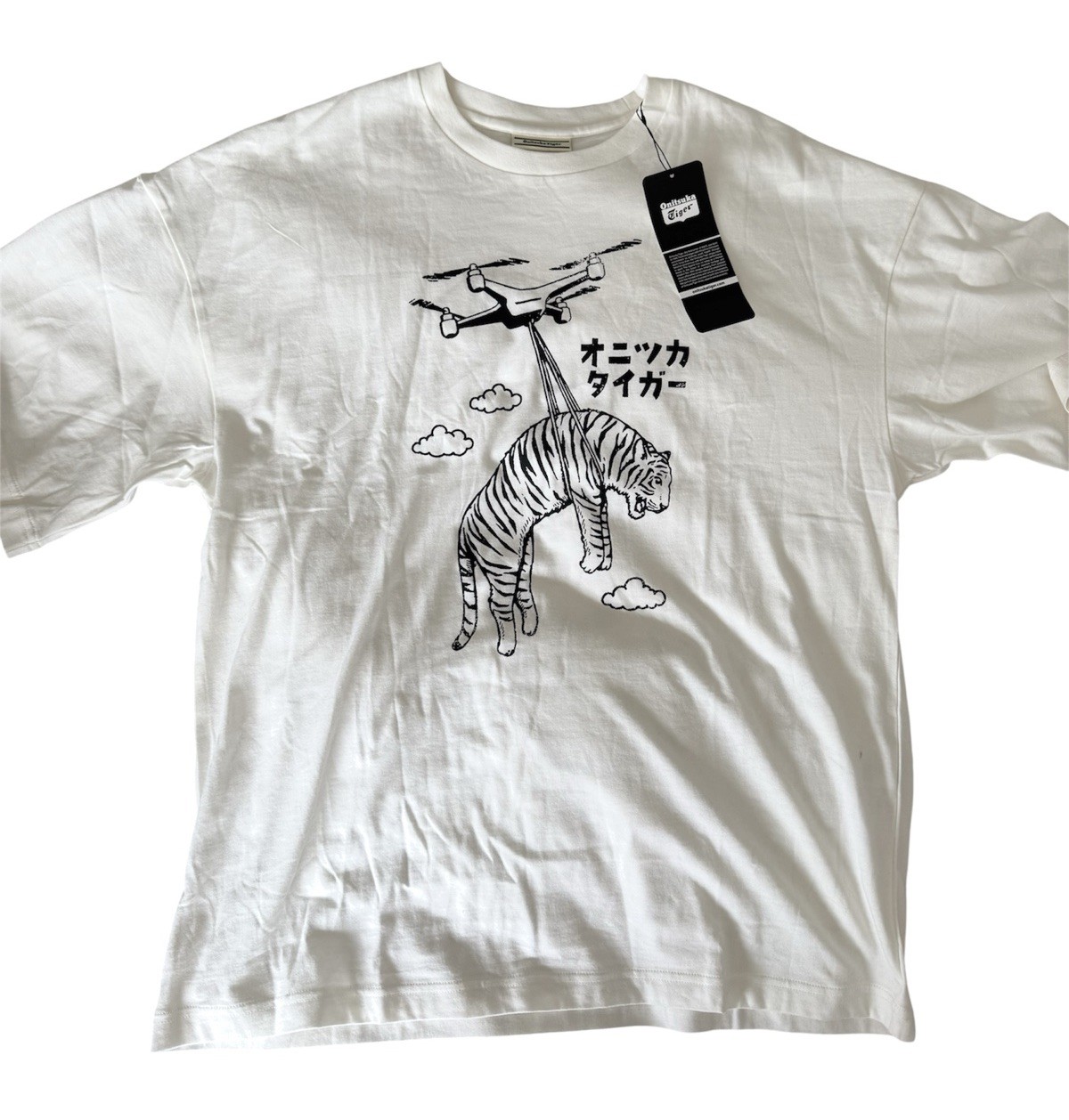 Onitsuka Tiger GRAPHIC TEE Dron Print T-shirt white Designer Size L Relaxed