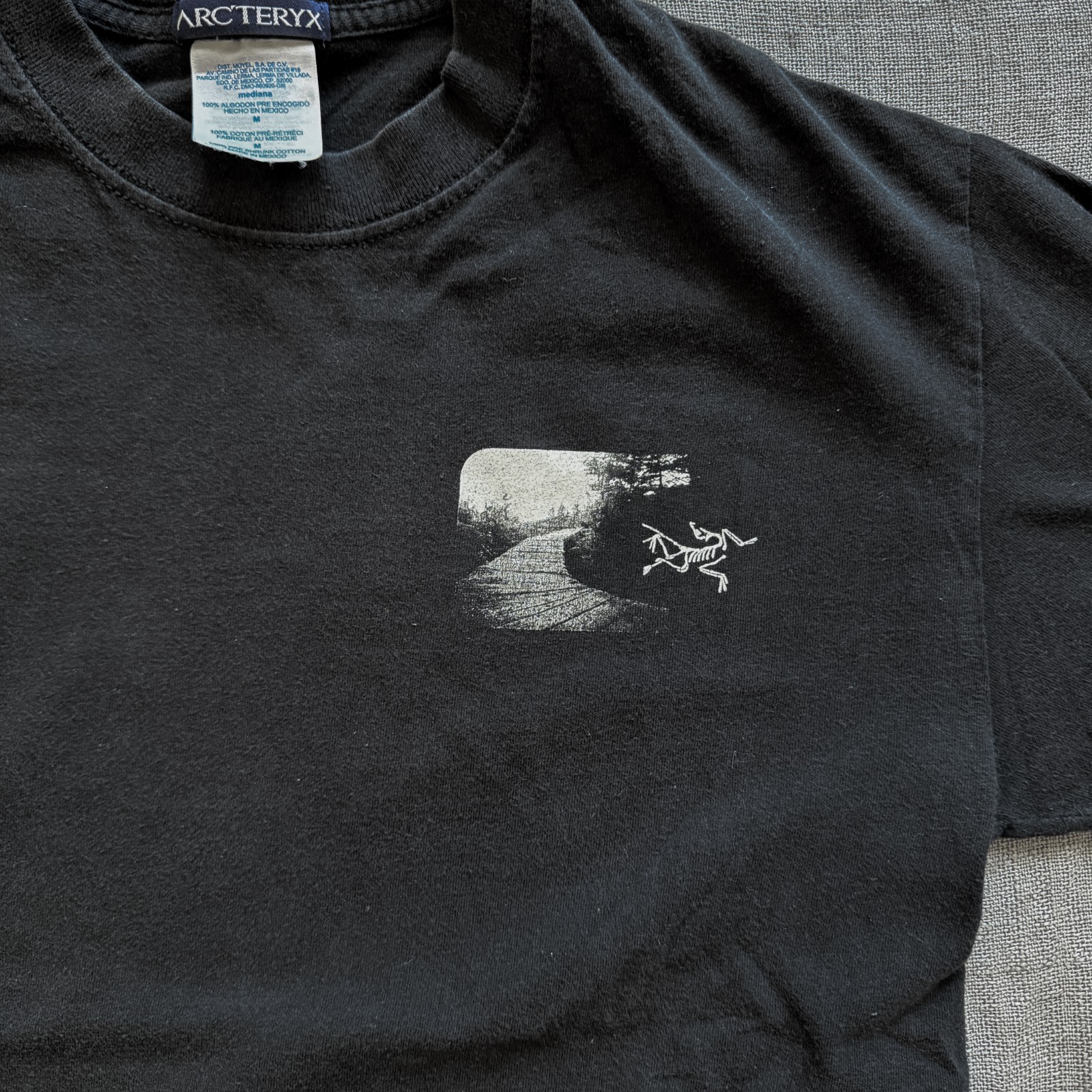 Arc’teryx "Pacific Rim Trail" men's t-shirt Medium 2007 vintage gallery