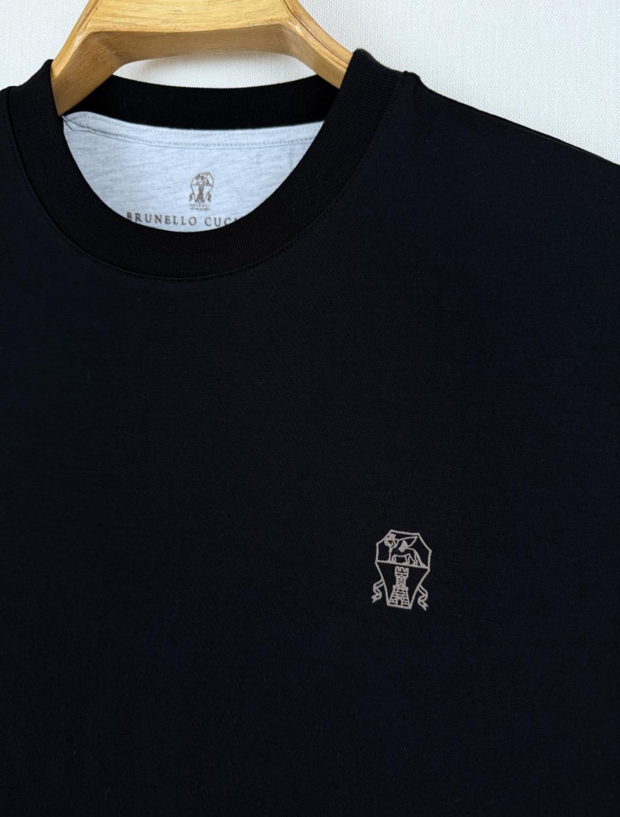 Brunello Cucinelli Black Cotton T Shirt For Men Size XL gallery