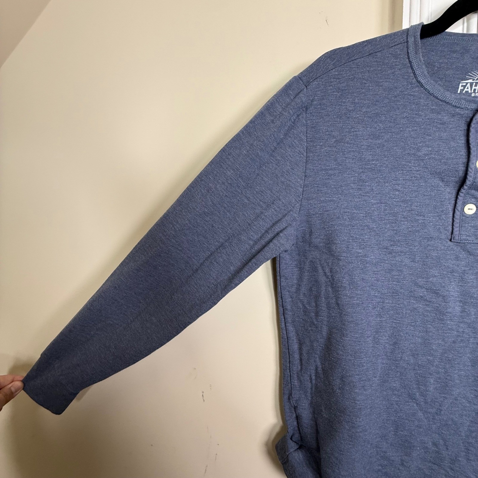 Faherty Henley Shirt Mens Small Heathered Blue Long Sleeve Jersey Casual Tee gallery