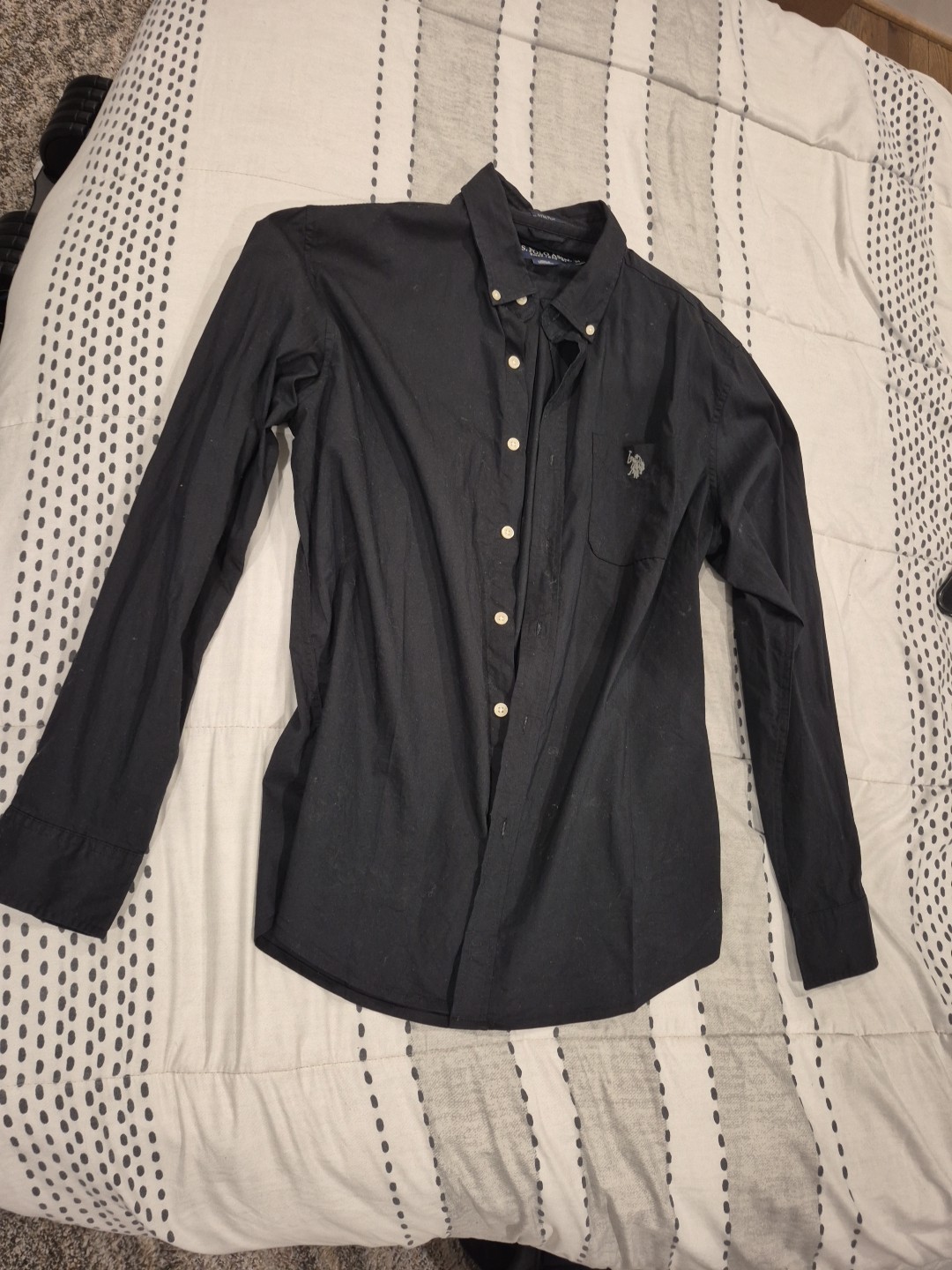 2 Long Sleeves Formal Wear For Men (Nautica, U.S. Polo Assn.) Both Mediums gallery