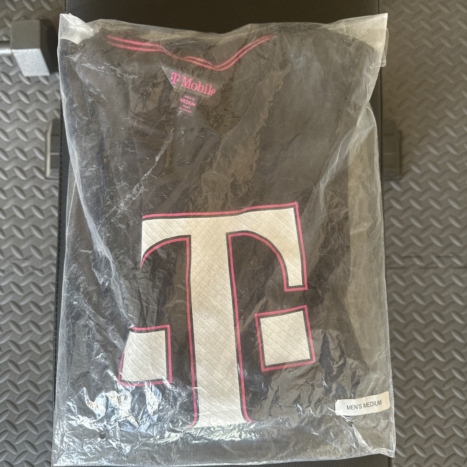 Brand New! Men’s Med Tmobile Uniform T-Shirt. Retail Ready! Med Sizes gallery