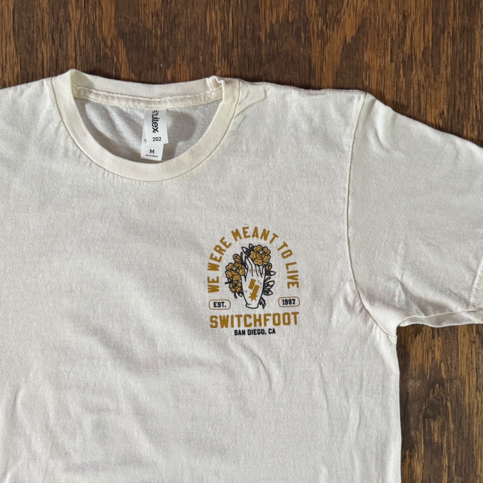 Switchfoot We're Meant To Live Shirt Medium Cream Band Tee Front Back Graphic gallery
