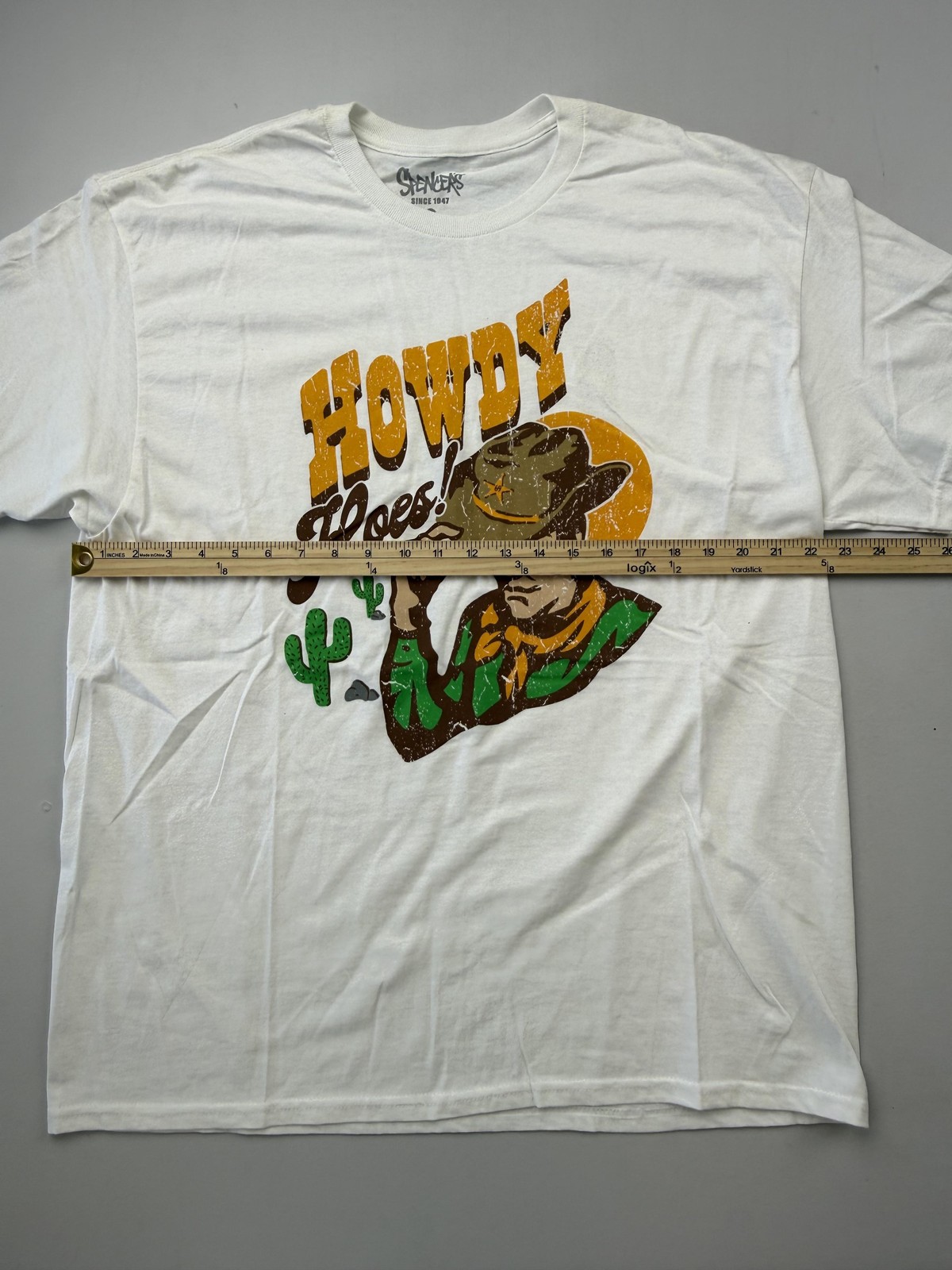 Spencer's Shirt Mens XL White Howdy Hoes Cowboy Graphic Tee Funny Tagless gallery