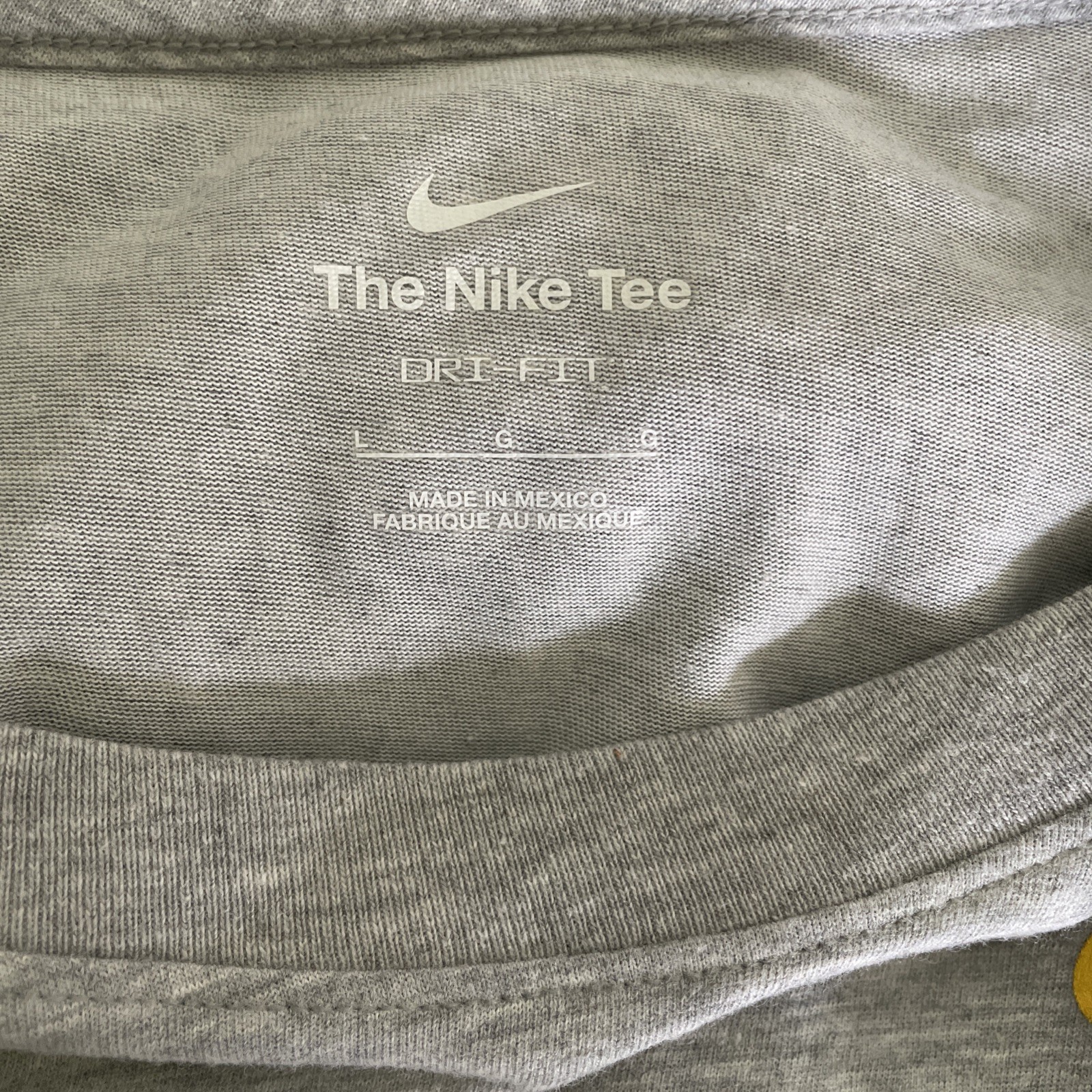 Nike Dri Fit Navy T- Shirt Heather Gray Short Sleeve Mens Sz L NWT gallery