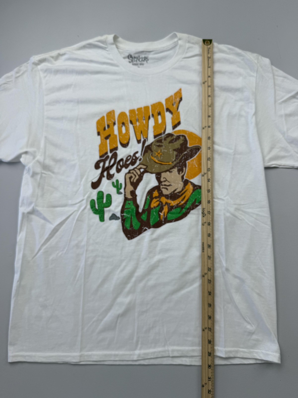 Spencer's Shirt Mens XL White Howdy Hoes Cowboy Graphic Tee Funny Tagless gallery