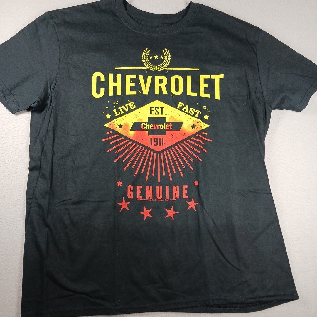 Tee Luv Men’s XL Chevrolet Tshirt Live Fast Multicolored Retro Cars Motorsports