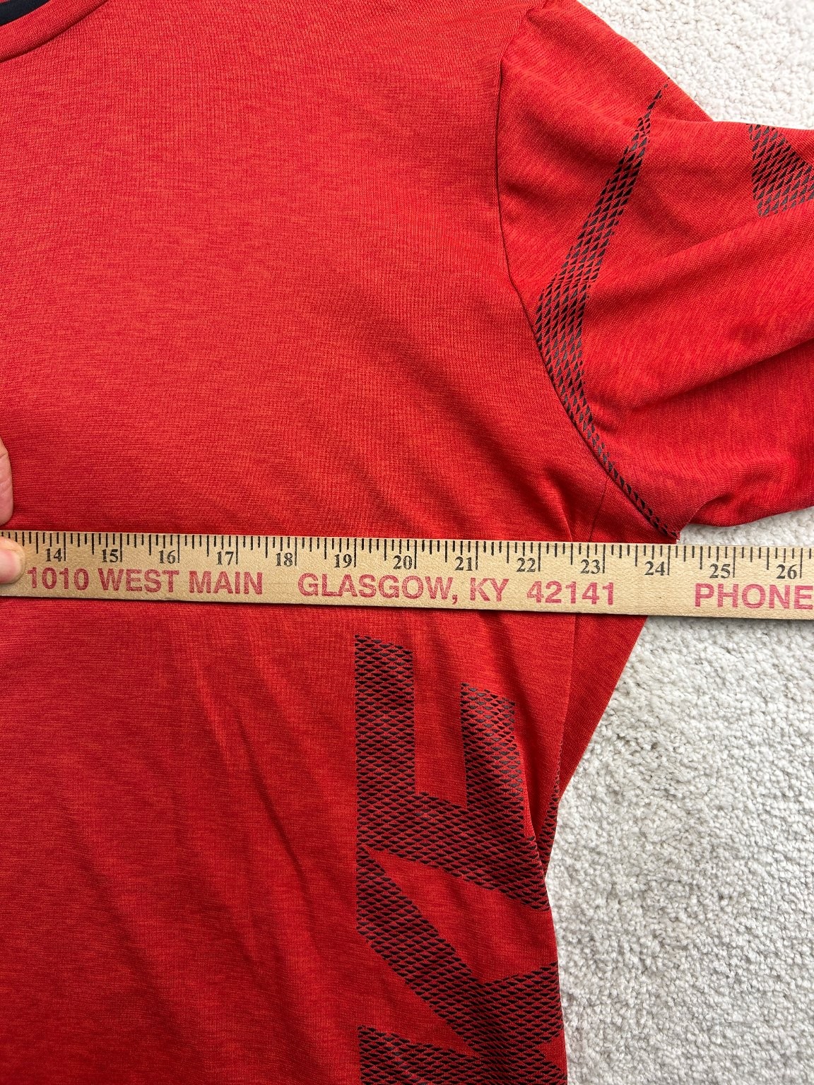 Nike T-Shirt Men's Red XL Dri-FIT Moisture-Wicking Crew Neck gallery