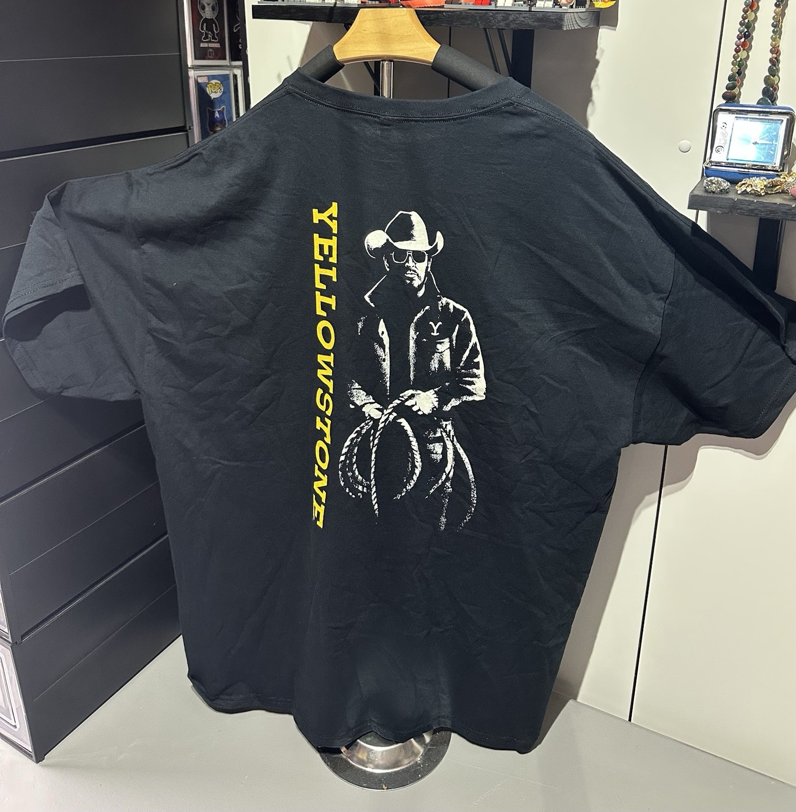 Yellowstone Men's T-Shirt Rare Rip Wheeler Dutton Ranch Size XXL gallery