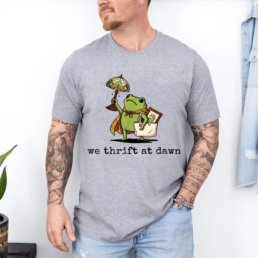 We Thrift At Dawn Thrifting Frog Lover Graphic Collector T-Shirt
