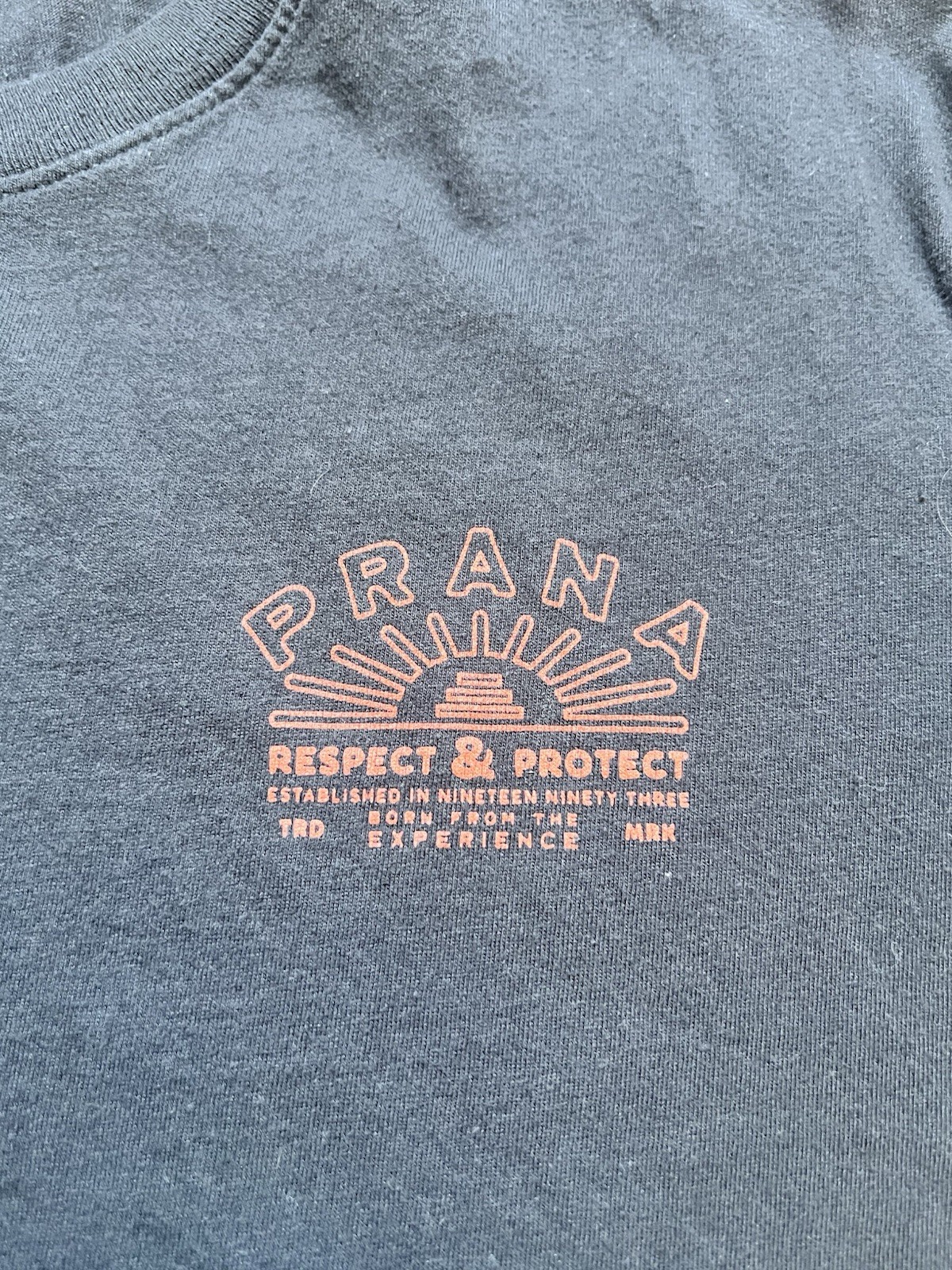 prAna Men's Black Universal Truth Graphic Short Sleeve Crew Neck Tee Logo Sz L gallery