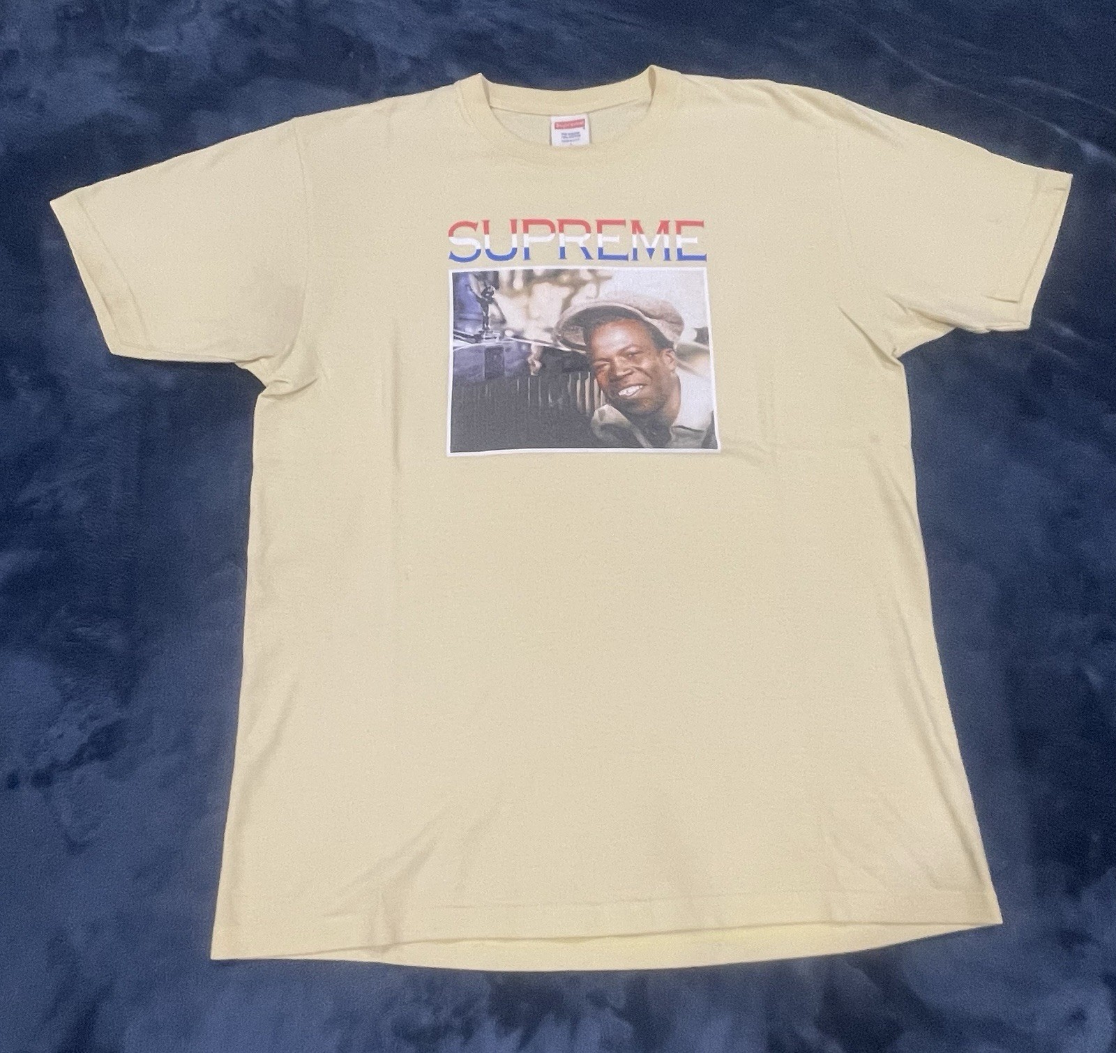 Supreme SS16 Barrington Levy Jah Life Englishman T-Shirt Light Yellow Mens M gallery
