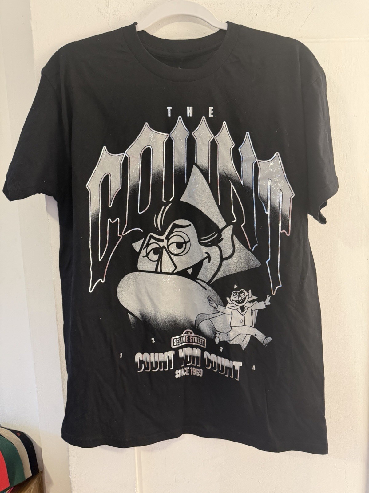 The Count von Count Sesame Street Workshop Tee Large Metallic Print gallery