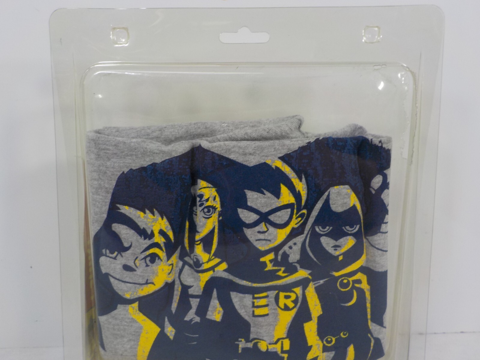 N A312 2005 Teen Titans Cartoon Network Diamond Comics Shirt XL Superhero gallery