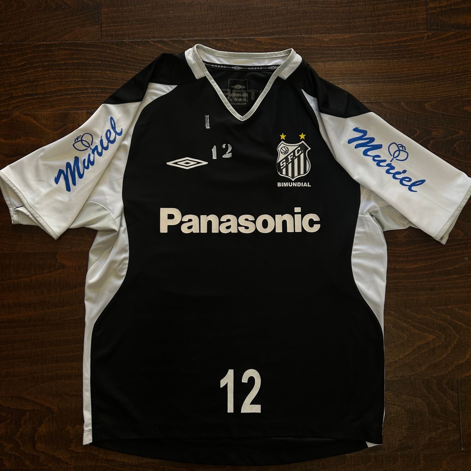 Og Umbro ‘10/‘11 Santos Brazil Training Kit size L gallery