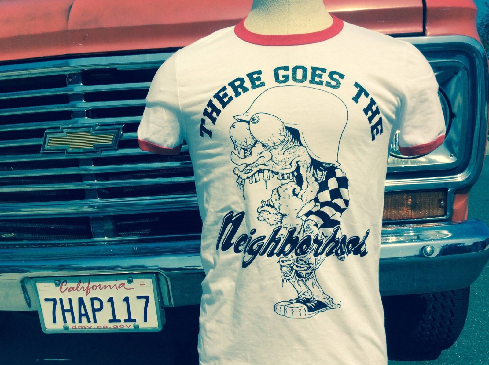 THERE GOES THE NEIGHBORHOOD RINGER T SHIRT biker punk metal patch jacket badge gallery