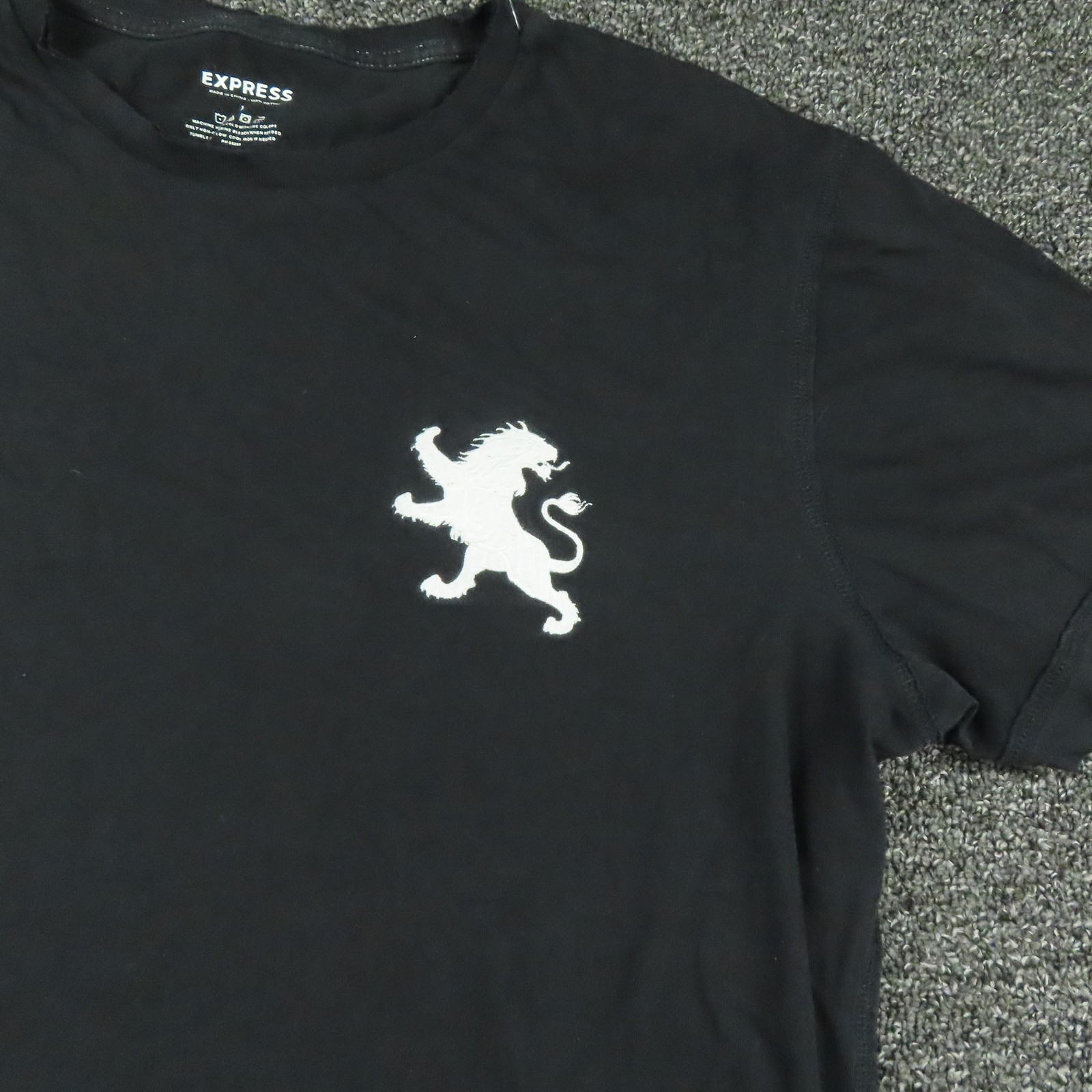 Express Shirt Mens Large Black Lion Logo Graphic Crewneck Tee T-Shirt Casual gallery
