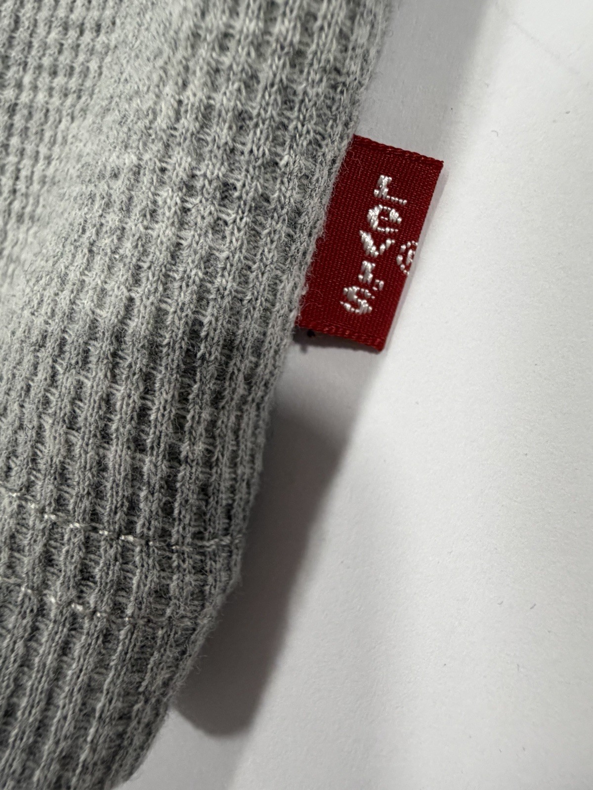 Levi's Men’s Gray Waffle Knit Henley Long Sleeve T-Shirt Logo Buttons XL gallery