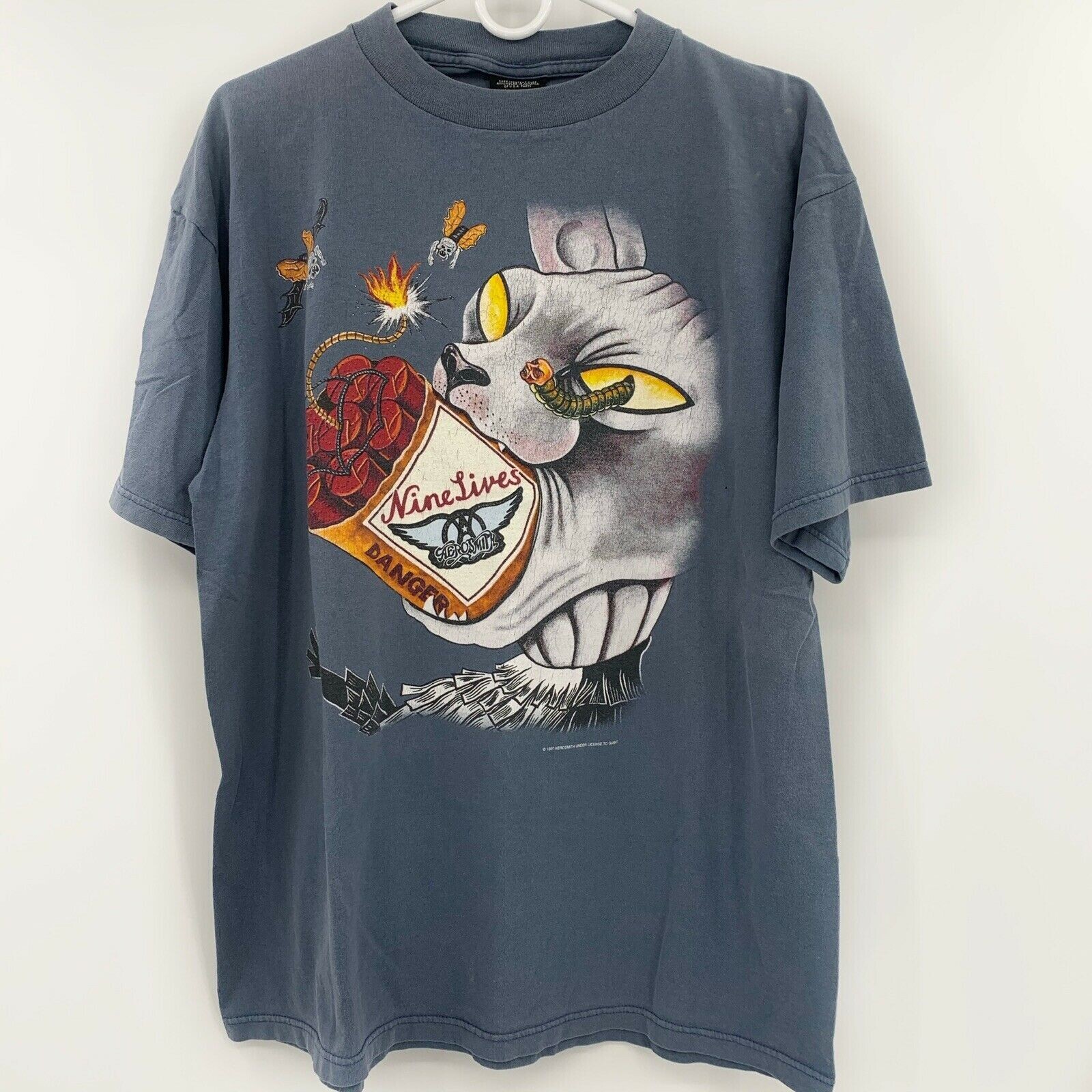AEROSMITH Nine Lives World Tour Destroyed Concert T Shirt Vintage All Size gallery