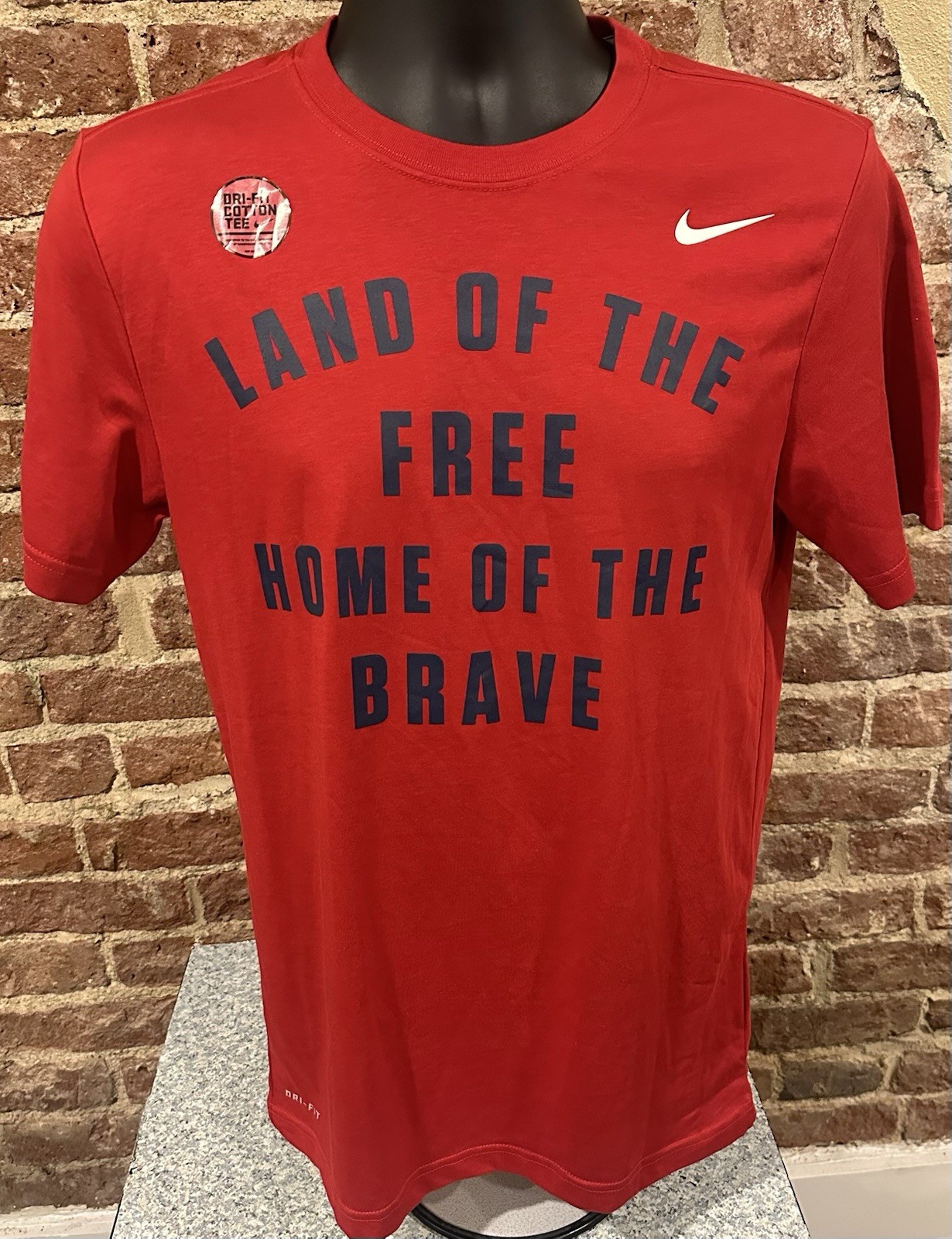 Nike Dri-Fit Land of the Free Home of the Brave Cotton Blend T Shirt Mens Small
