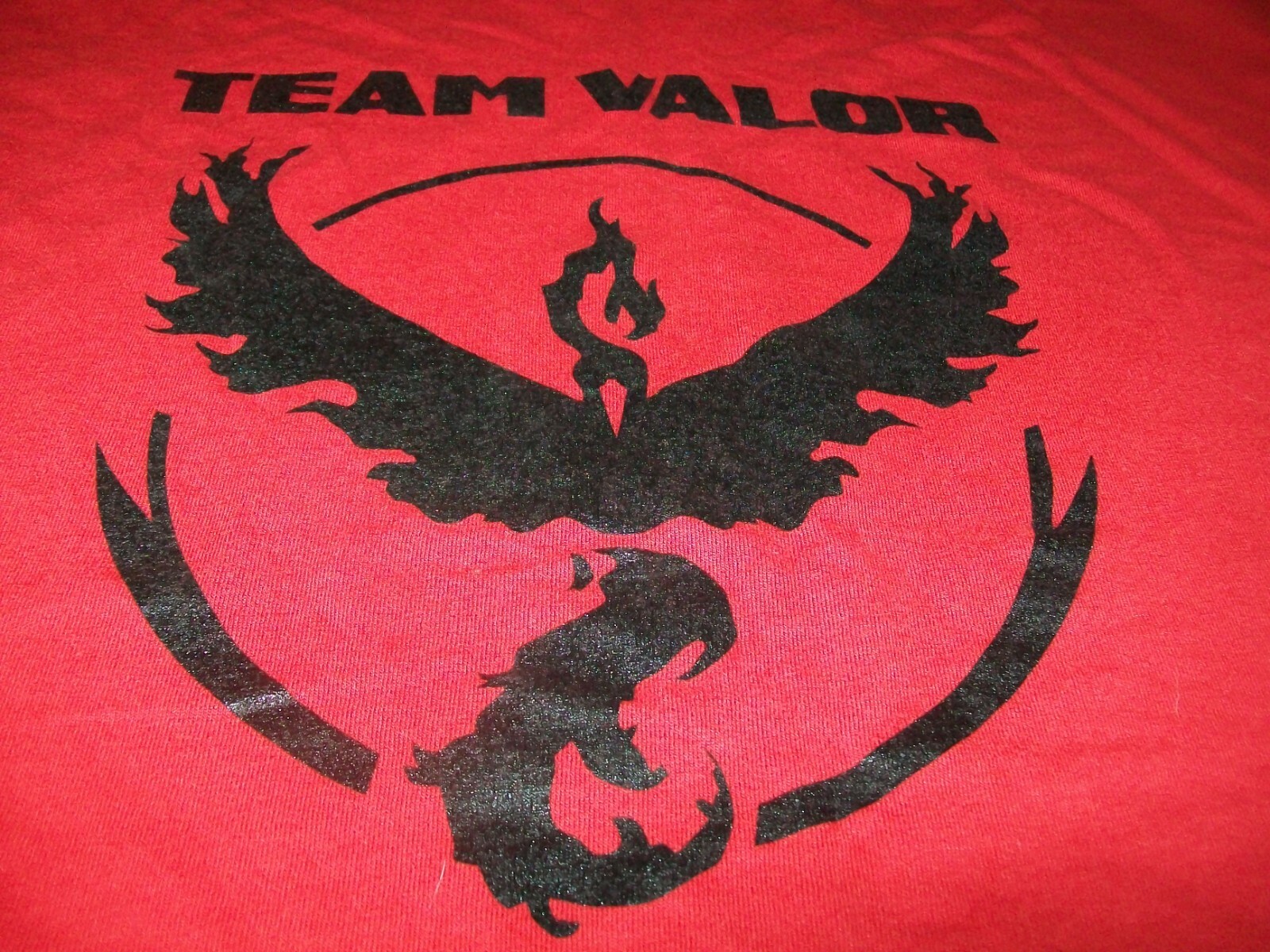 Pokemon Go Team Valor Team Mystic Team Instinct Pokeball Red Tee shirt XL gallery