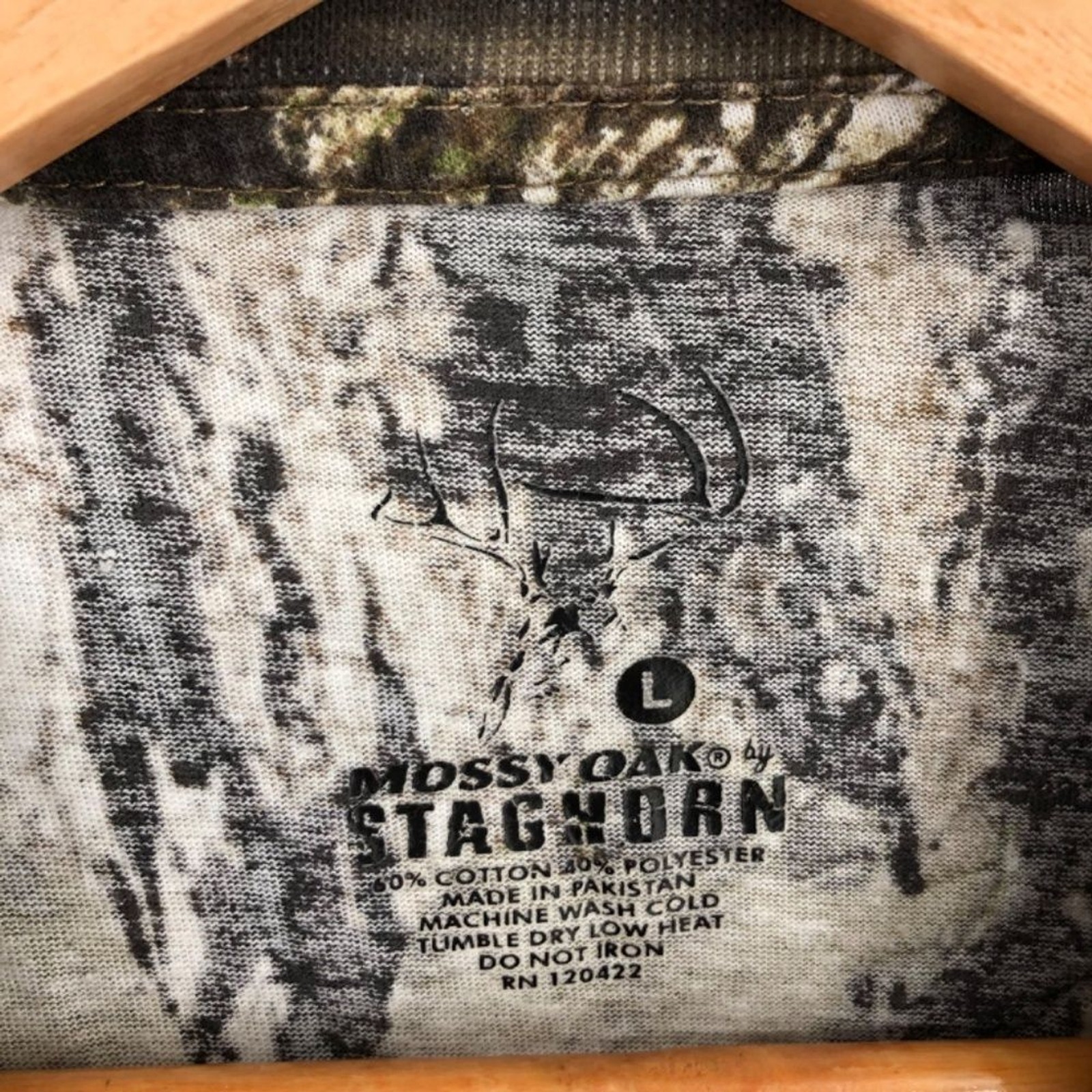Mossy Oak by Staghorn Mens Tshirt Size Large Camo Long Sleeve Crewneck Hunting gallery